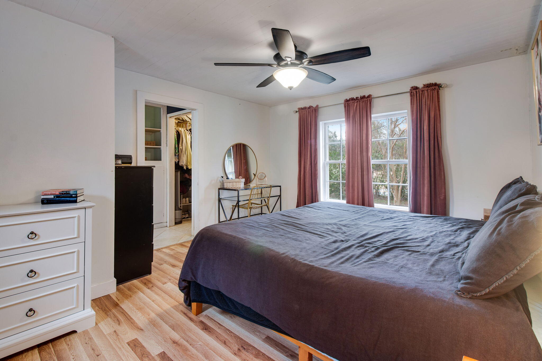 FAIRVIEW ADDN TO LAUREL HILL - Residential