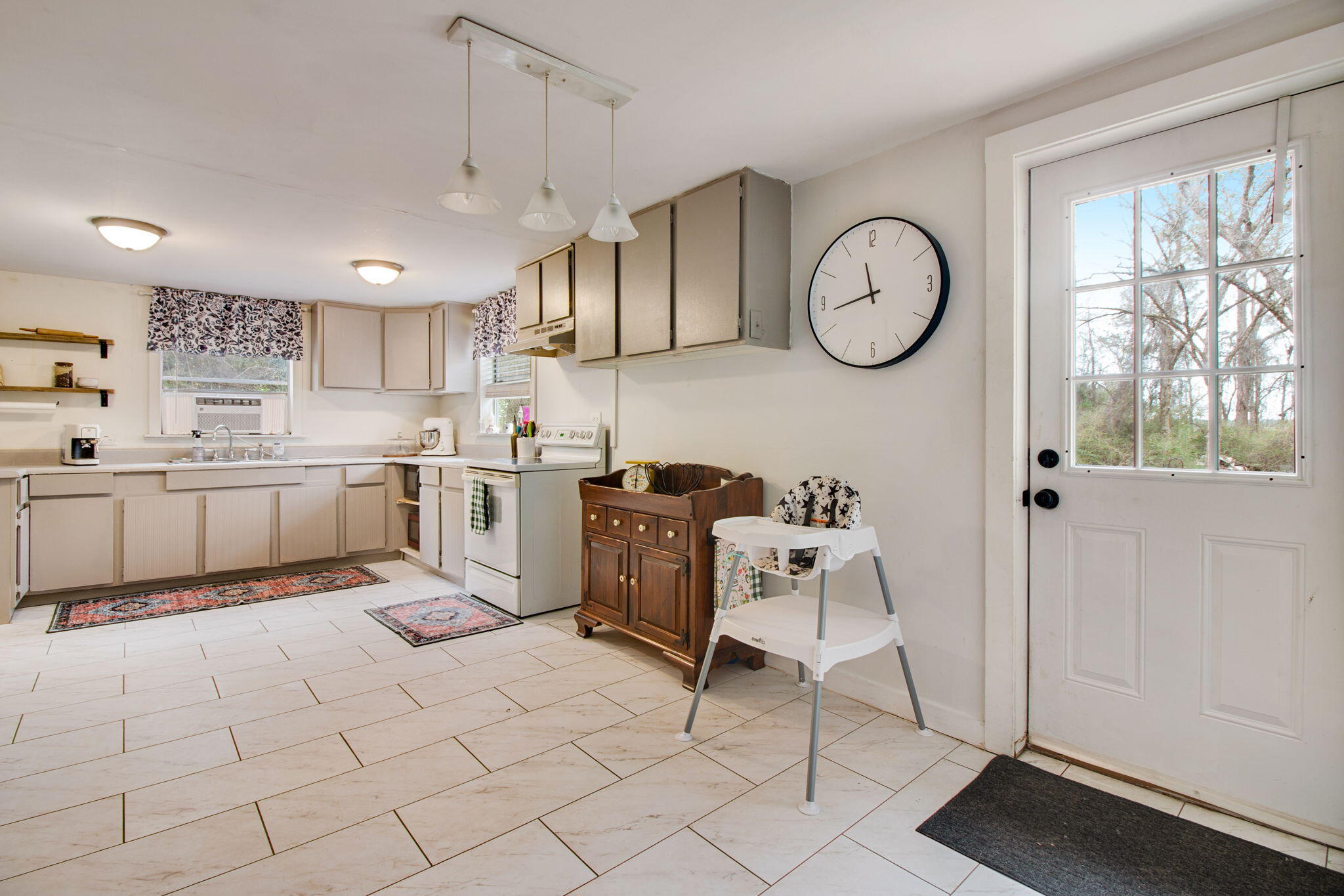 FAIRVIEW ADDN TO LAUREL HILL - Residential