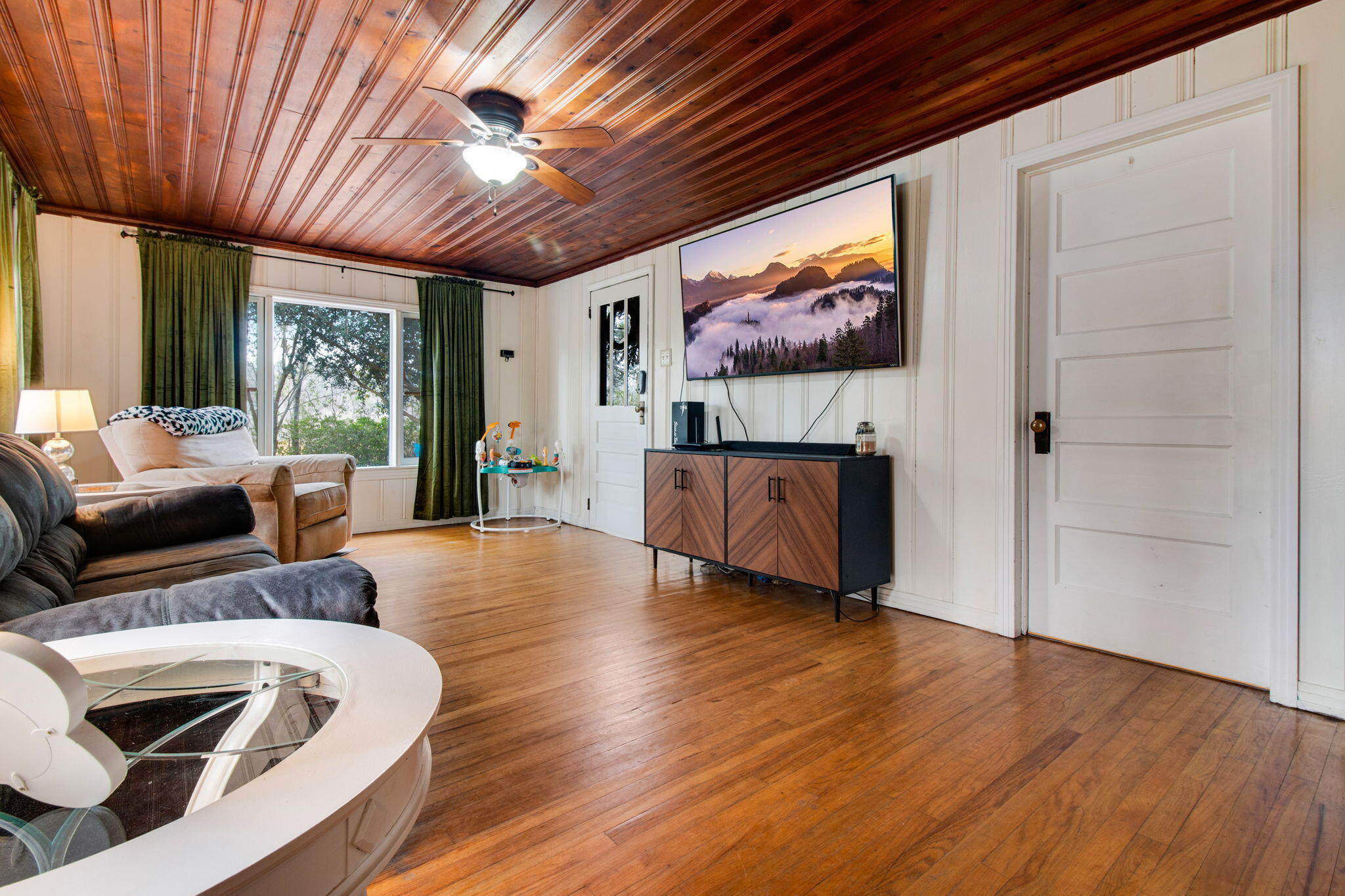 FAIRVIEW ADDN TO LAUREL HILL - Residential