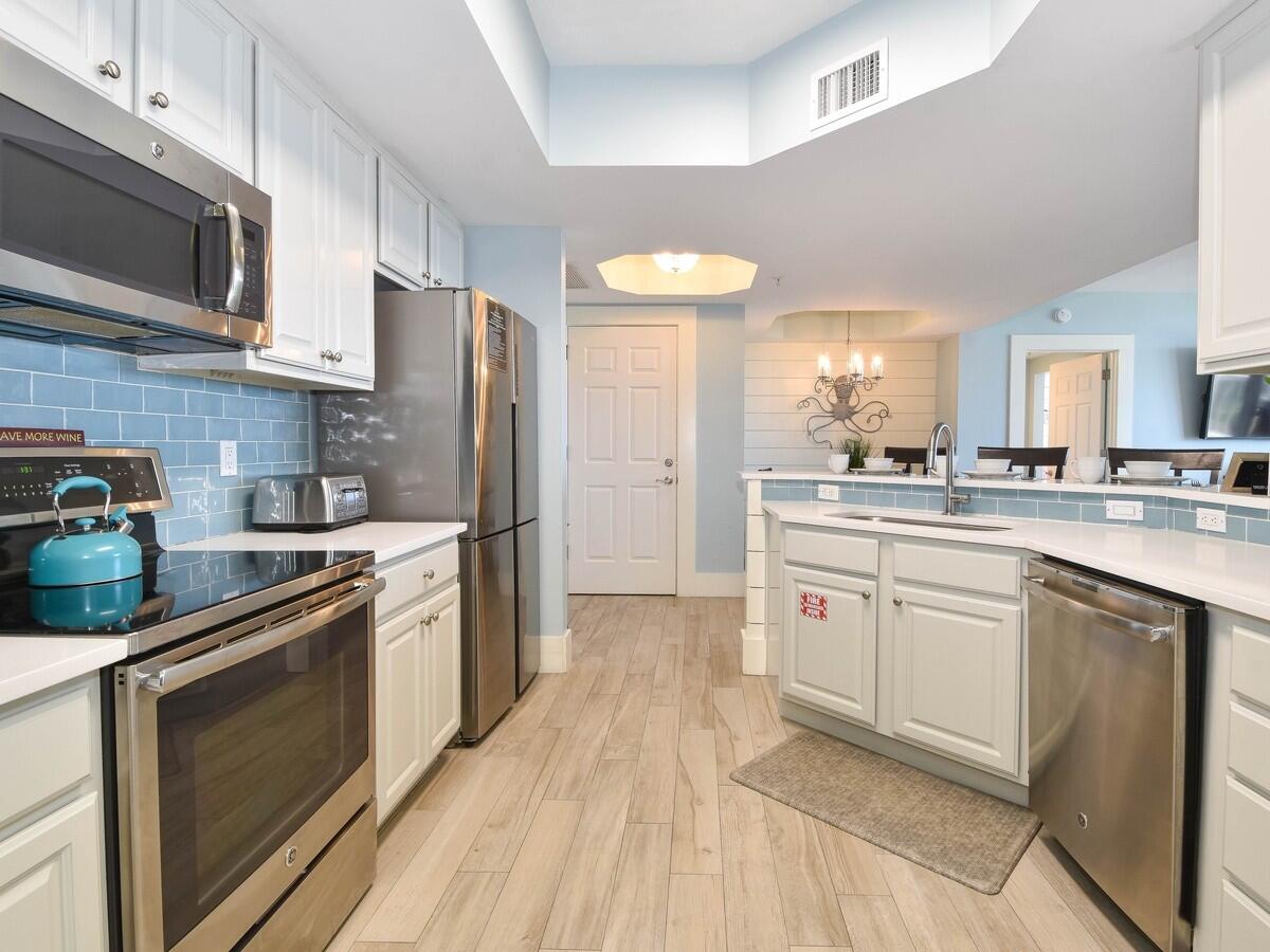 ST. LUCIA AT SILVER SHELLS - Residential