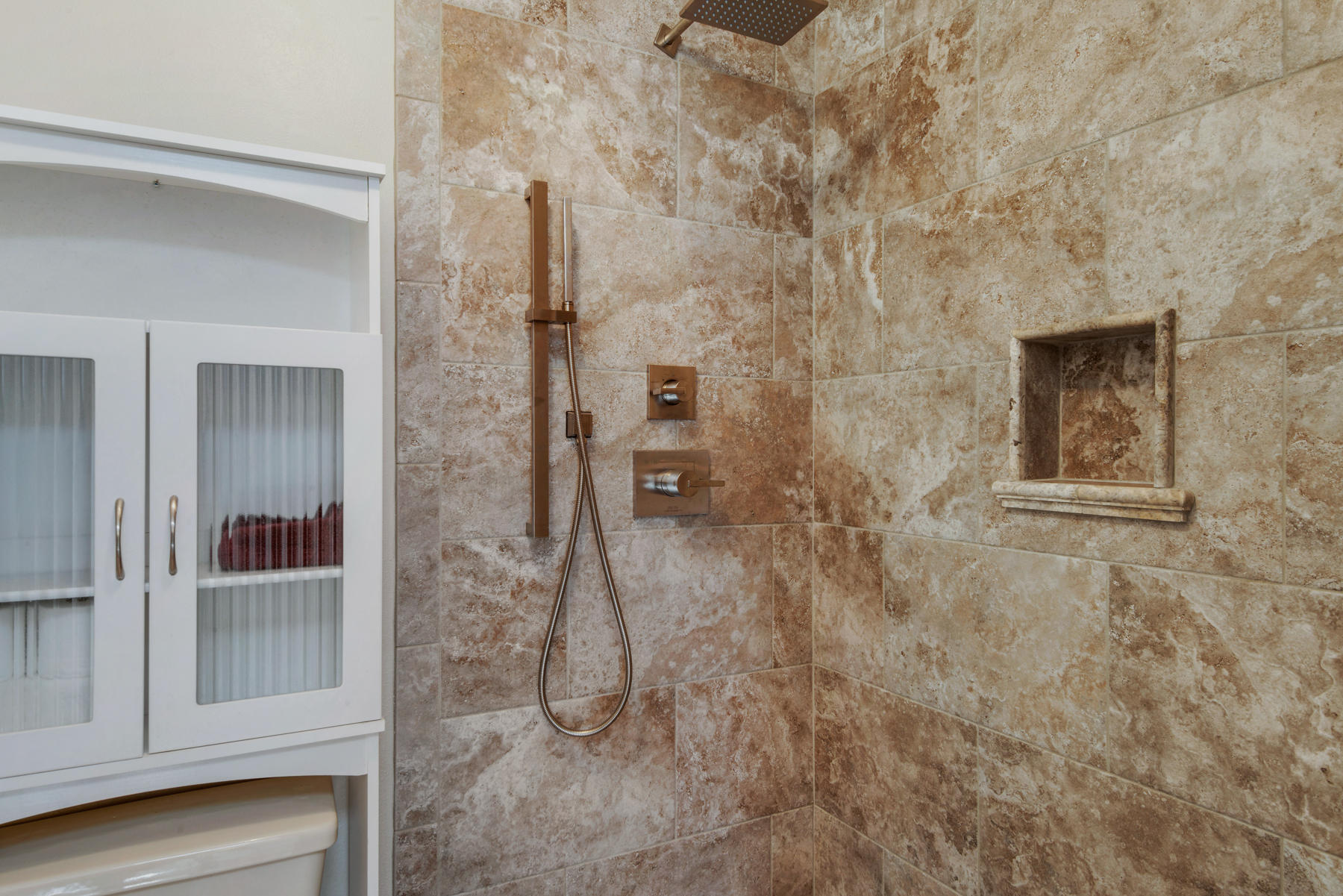 MARY ESTHER MANOR 1ST ADDN - Residential