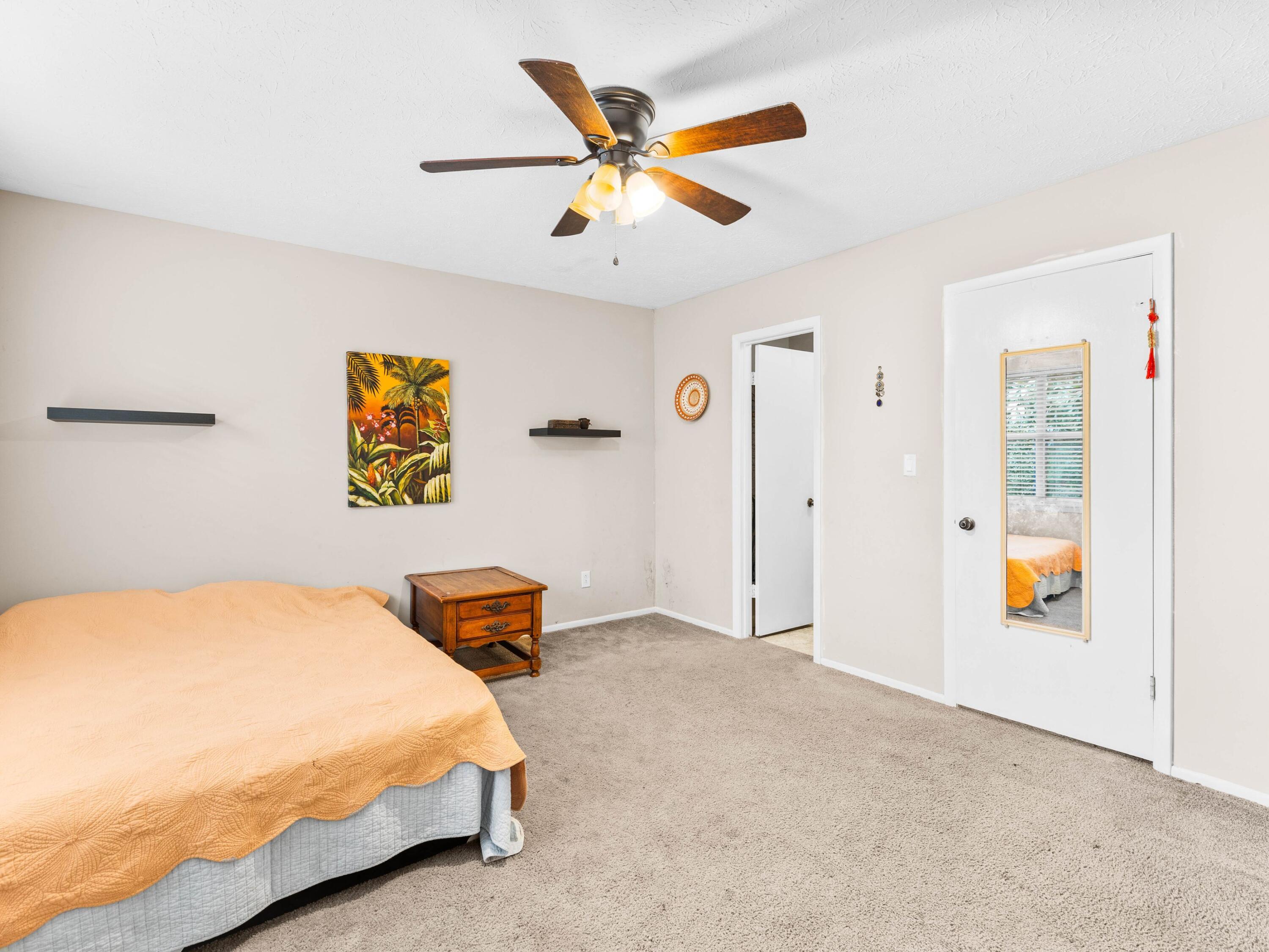 NO RECORDED SUBDIVISION - Residential