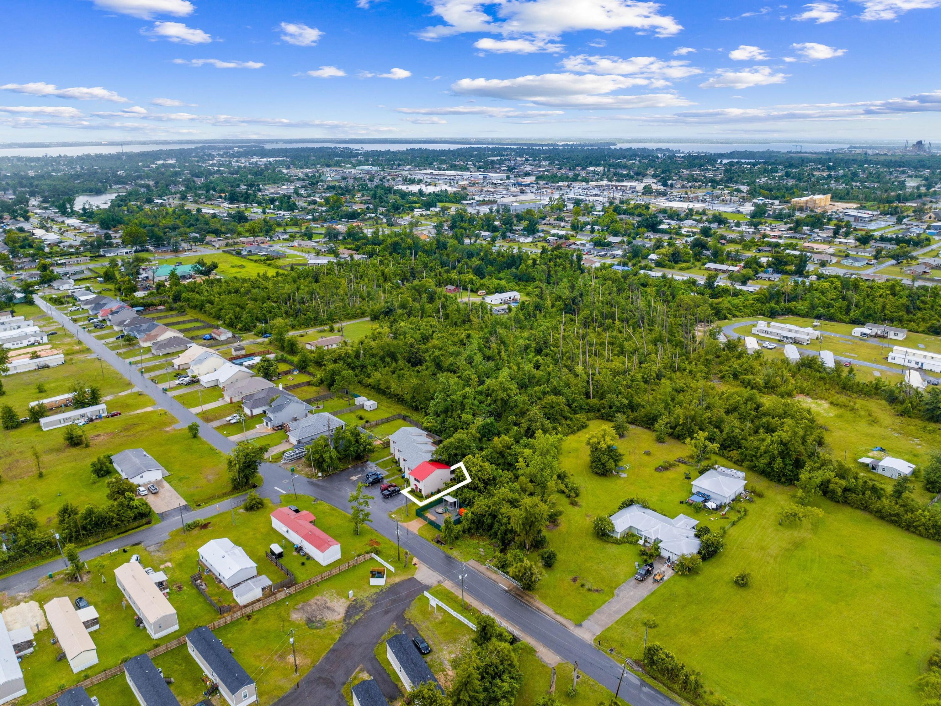 NO RECORDED SUBDIVISION - Residential