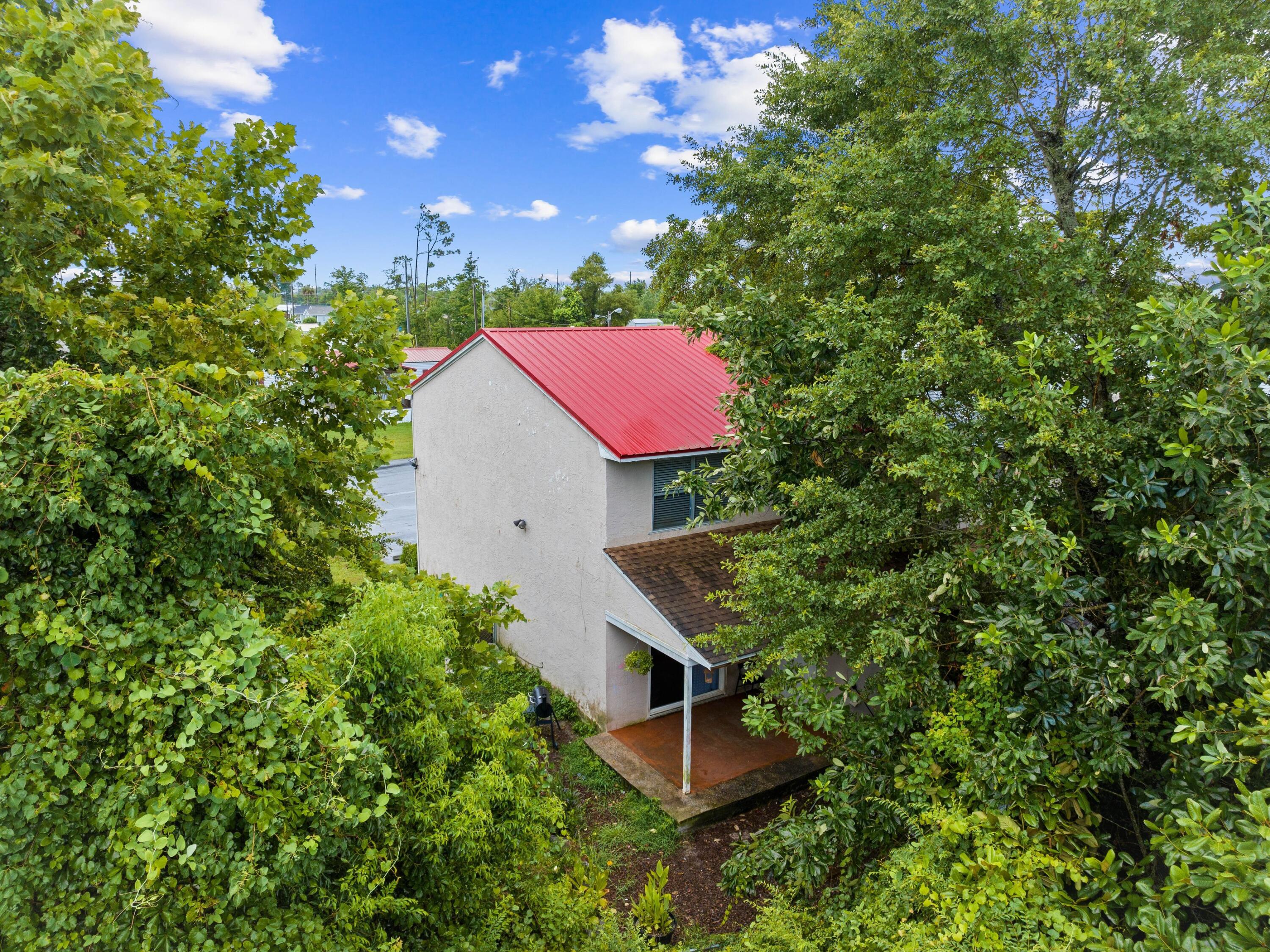 NO RECORDED SUBDIVISION - Residential
