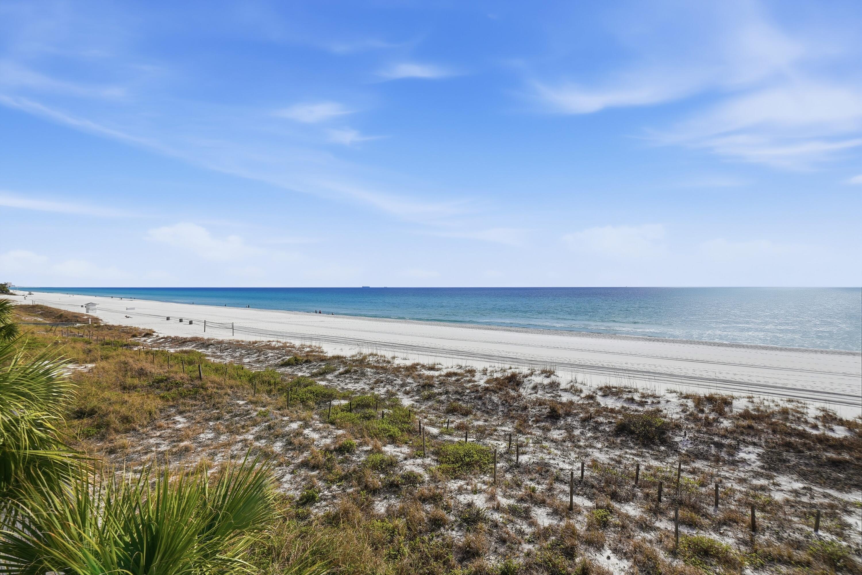 EDGEWATER - Residential