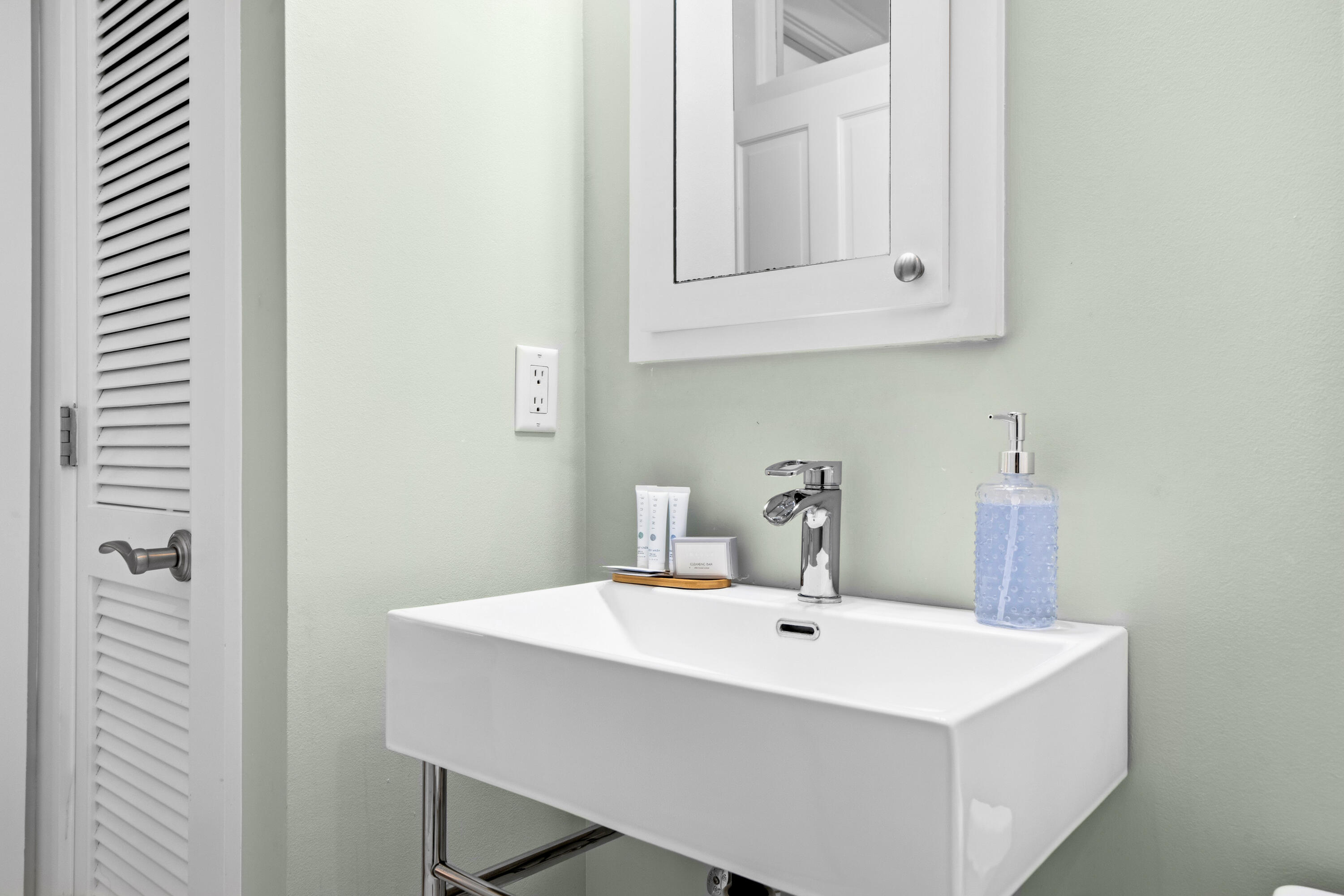 FRANGISTA BEACH 1ST ADDN - Residential