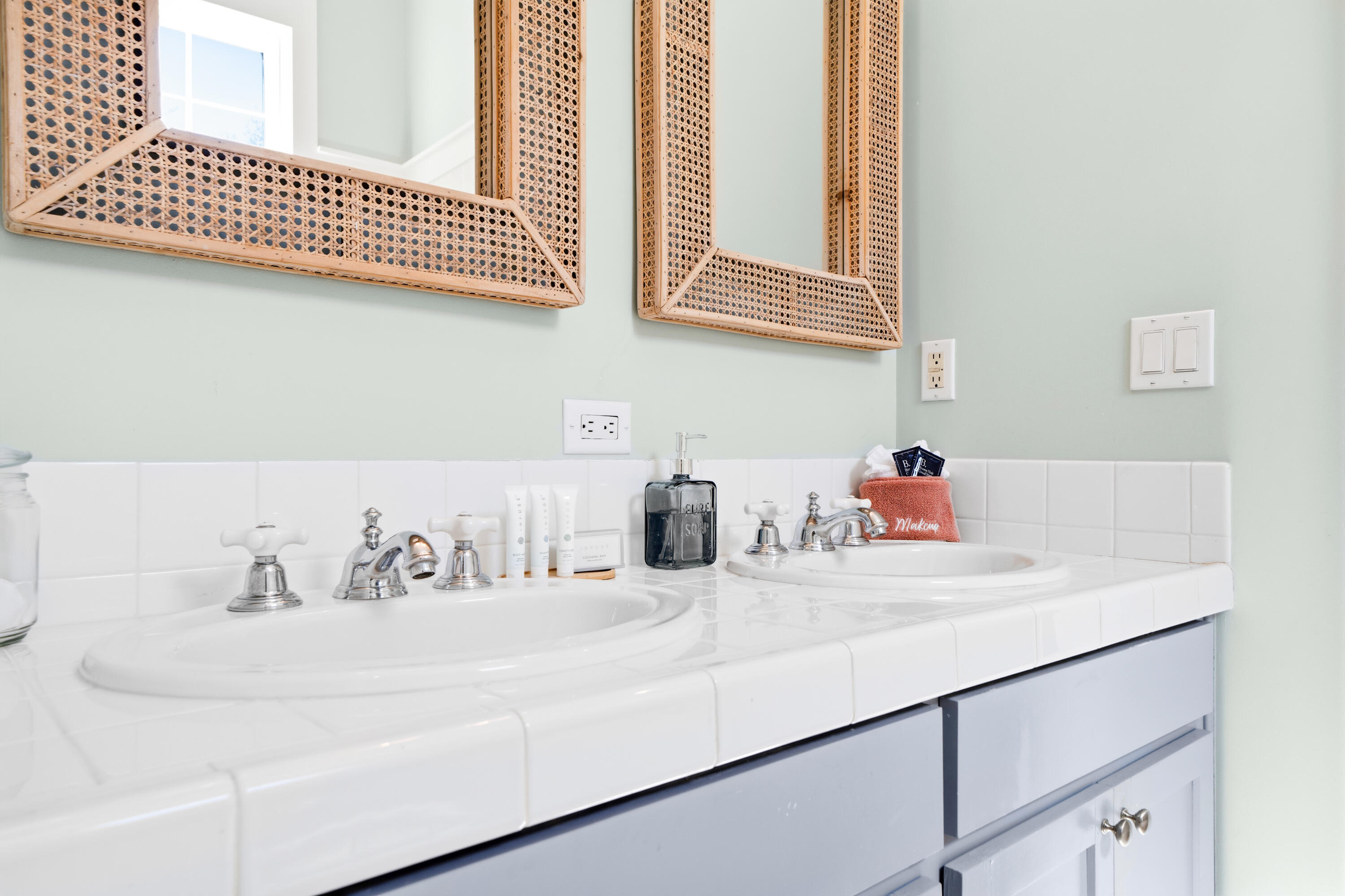 FRANGISTA BEACH 1ST ADDN - Residential