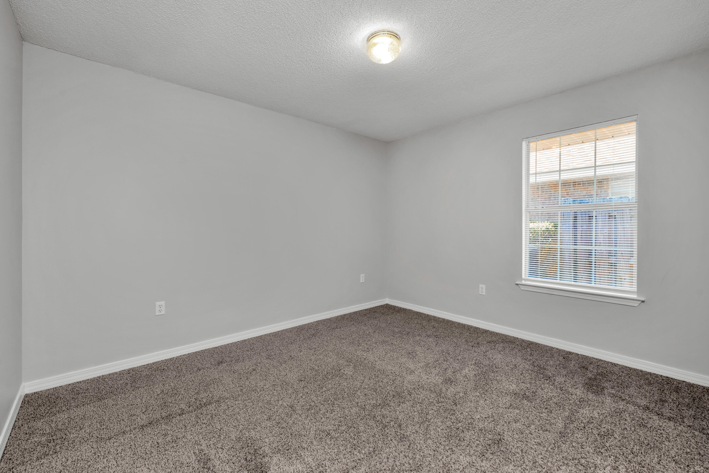 CREETWOODS - Residential