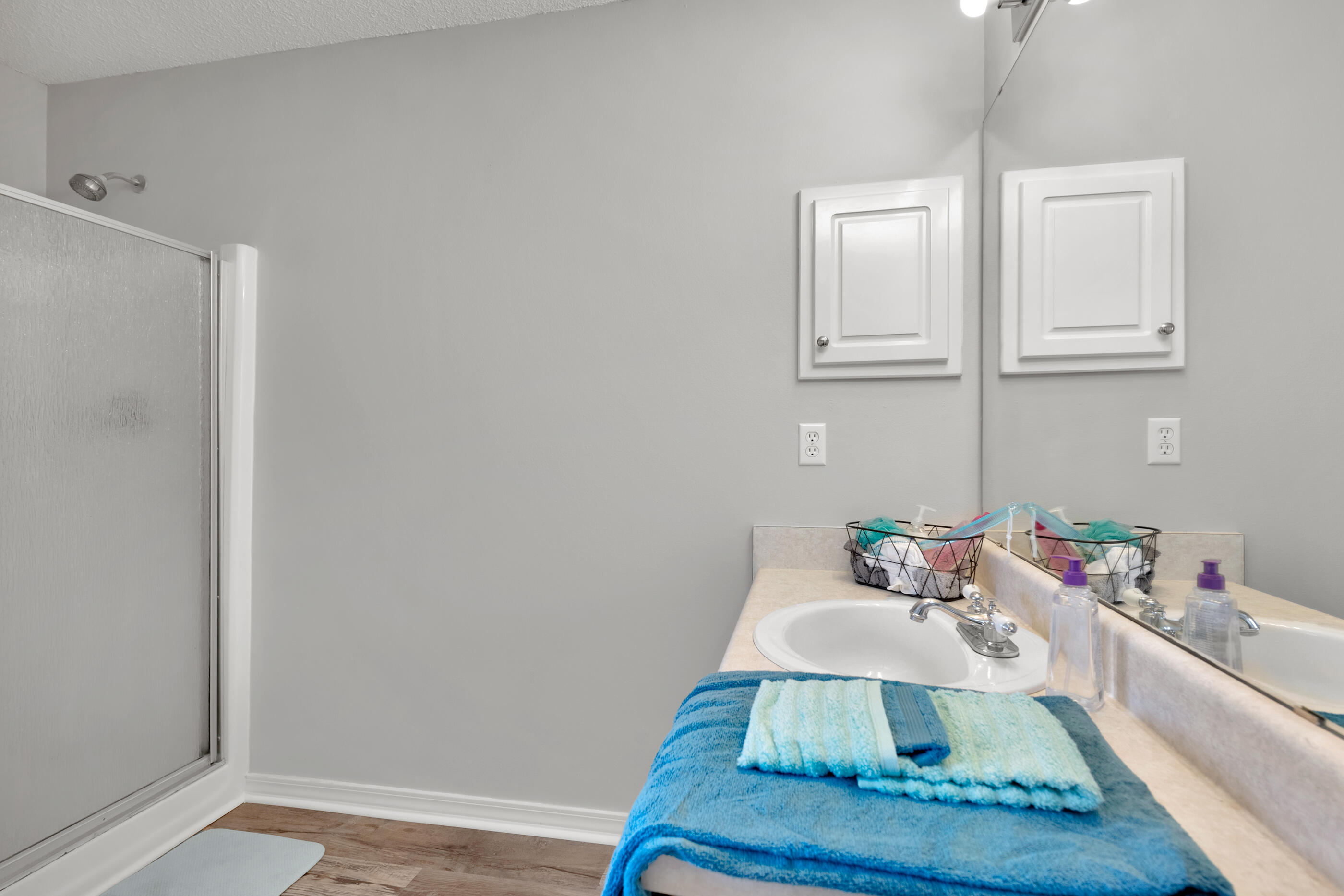 CREETWOODS - Residential