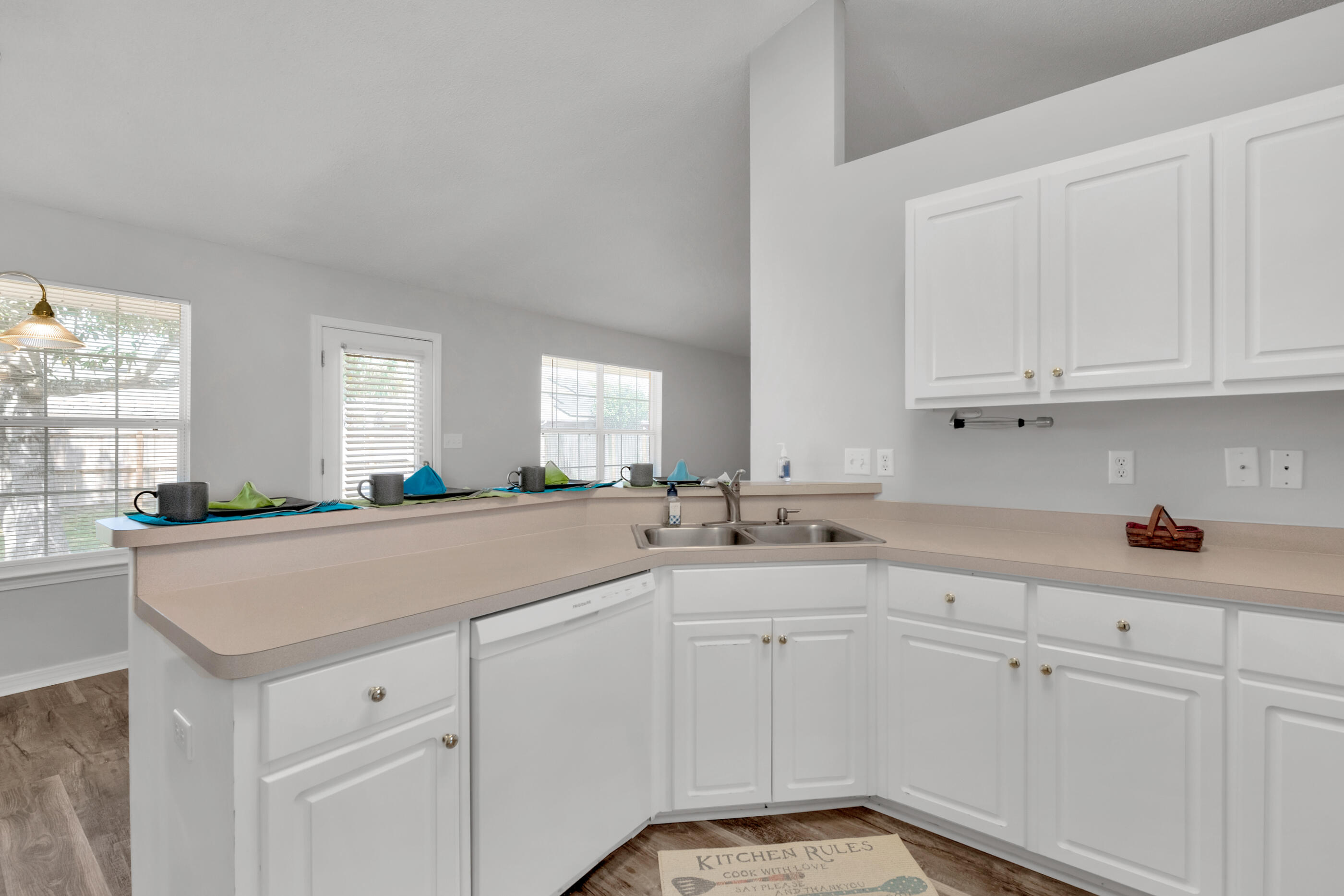 CREETWOODS - Residential