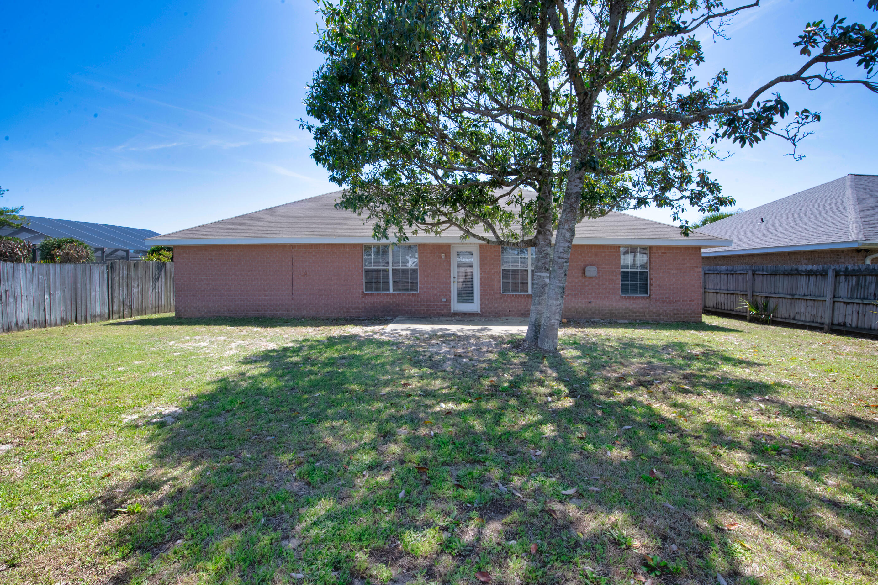 CREETWOODS - Residential