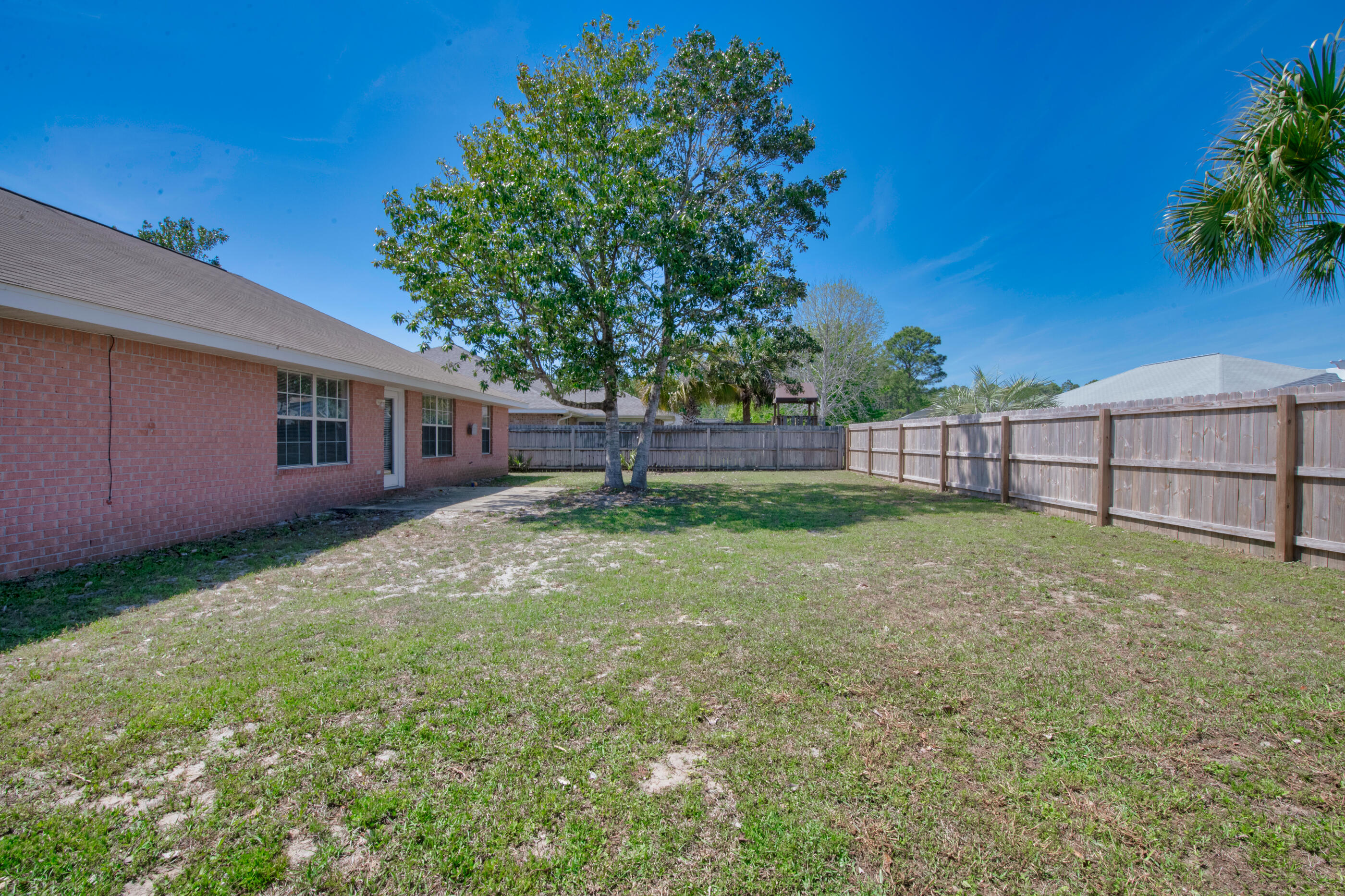 CREETWOODS - Residential