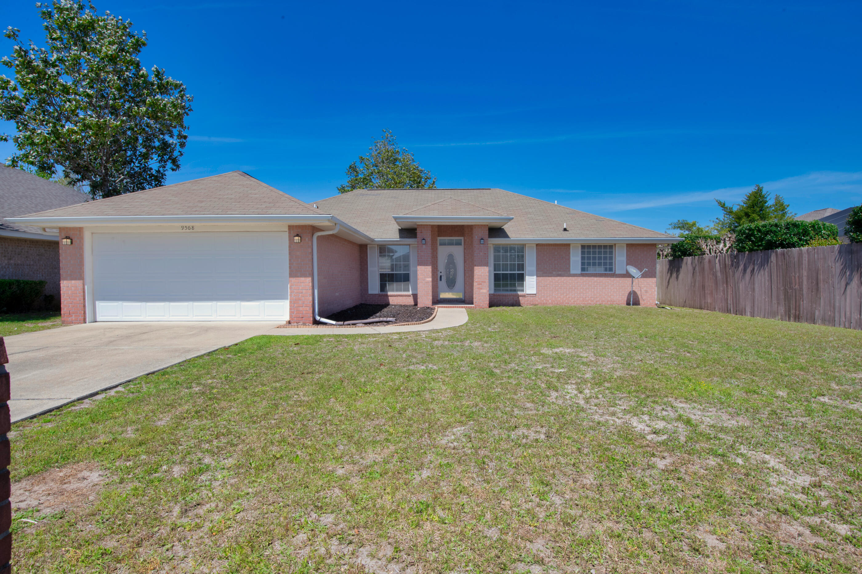 CREETWOODS - Residential