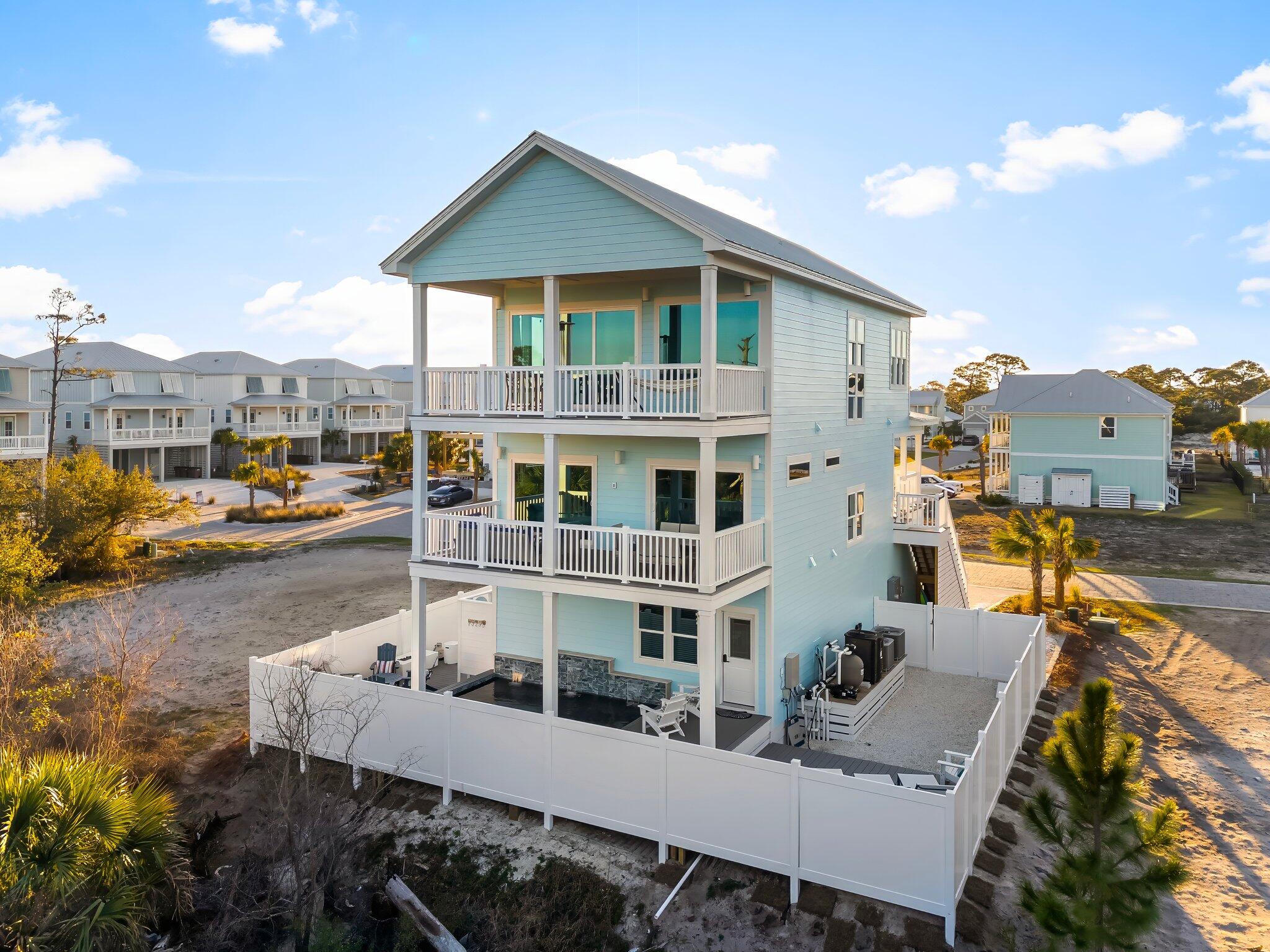 VILLA DEL SOL - Residential