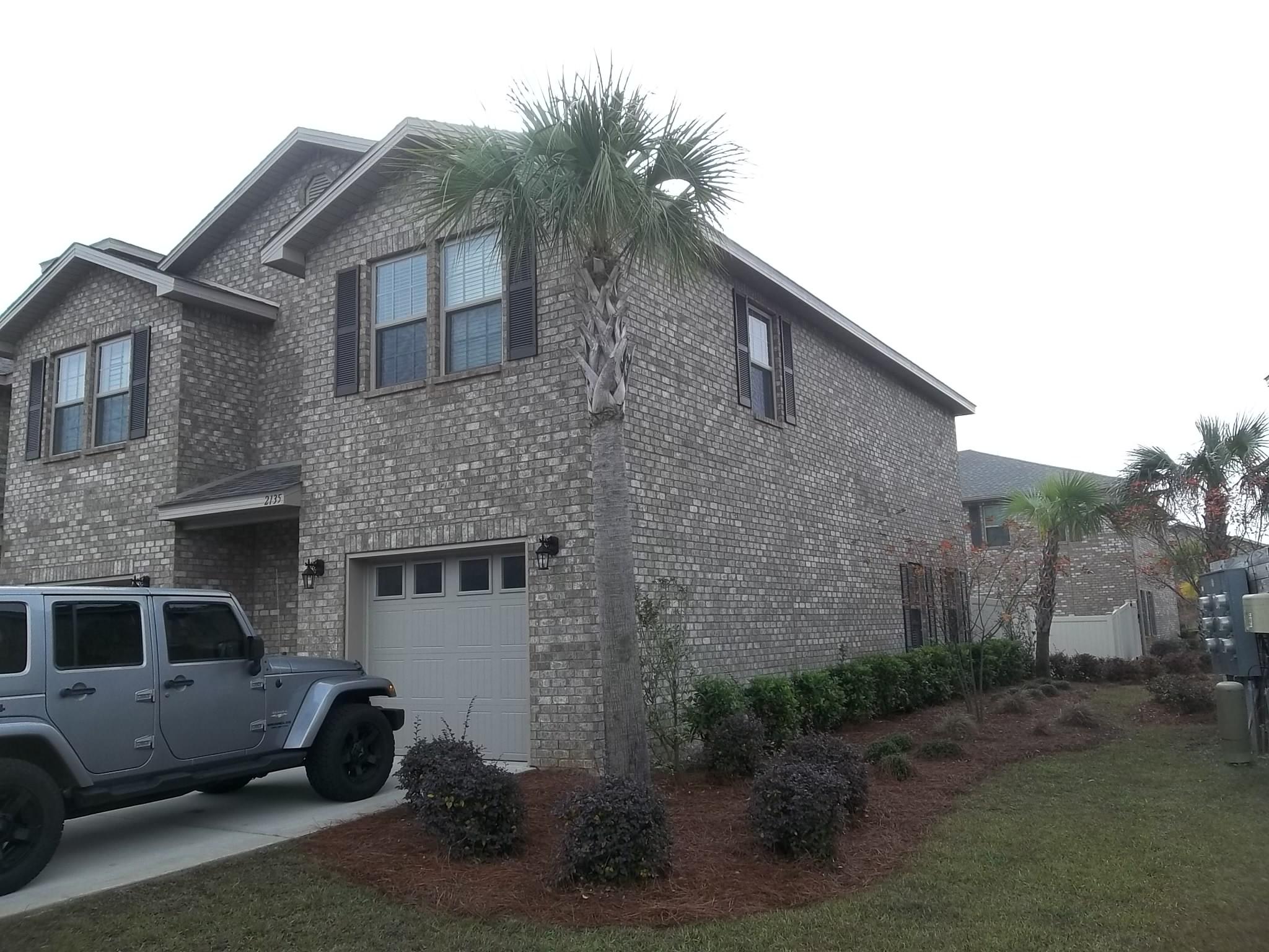 RESERVE POINTE - Residential