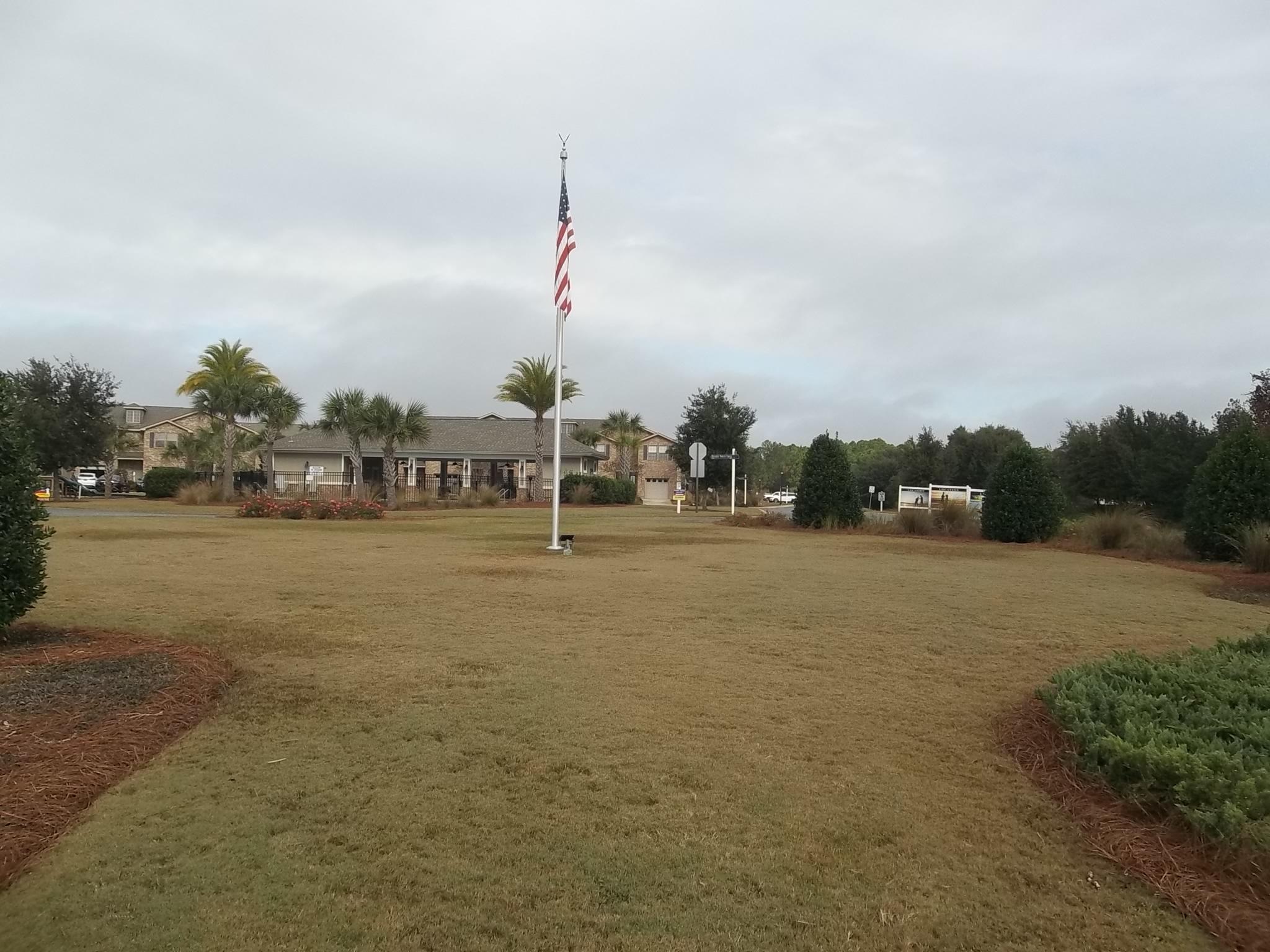 RESERVE POINTE - Residential