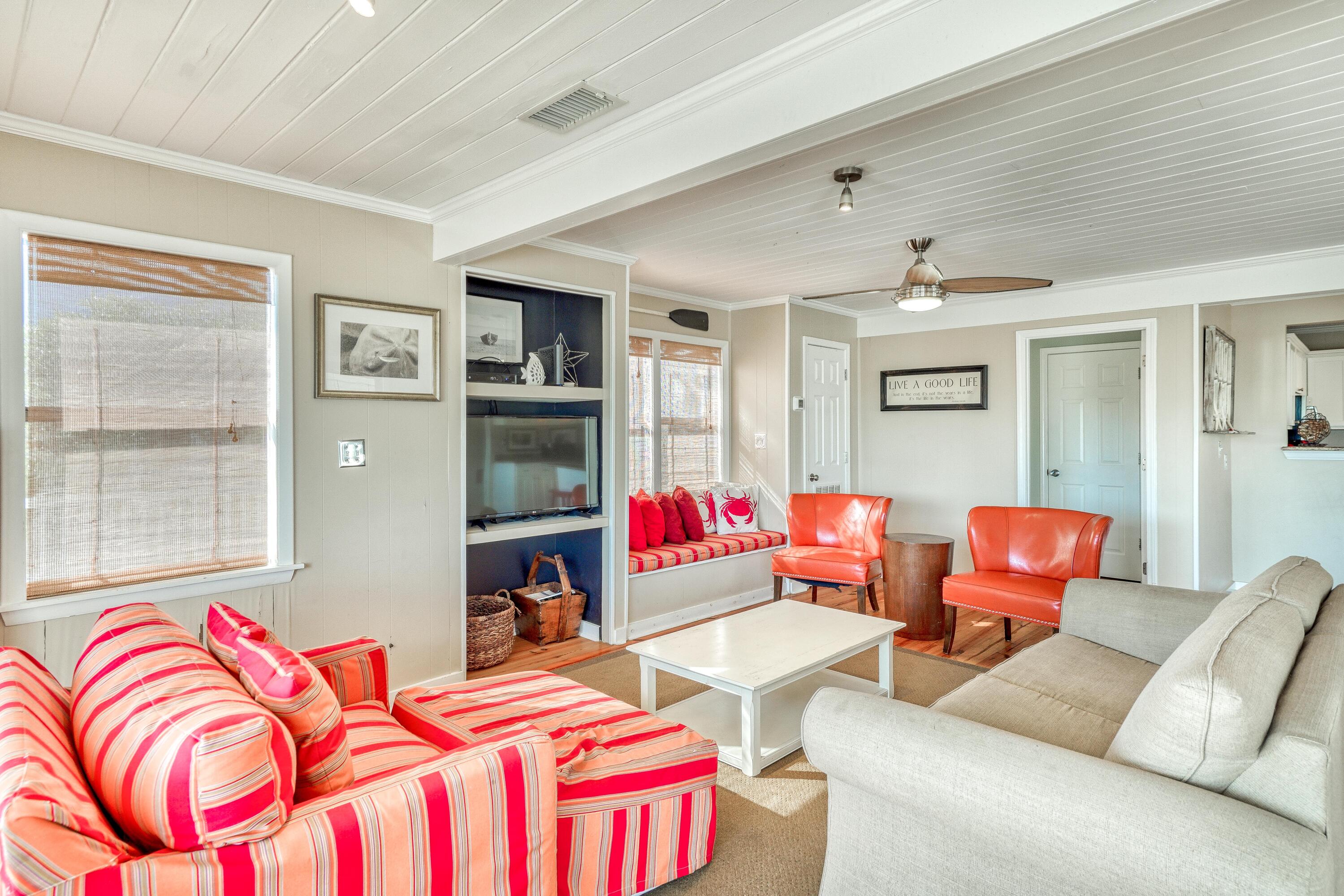 GULF LAKE BEACHES ESTATES - Residential
