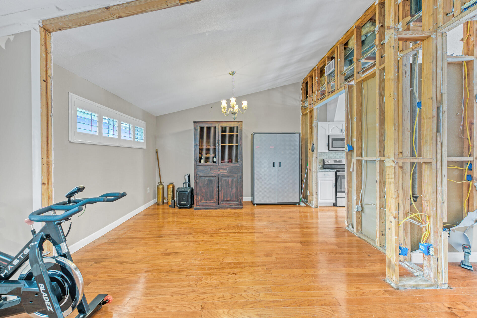 KENWOOD S/D 1ST ADDN - Residential