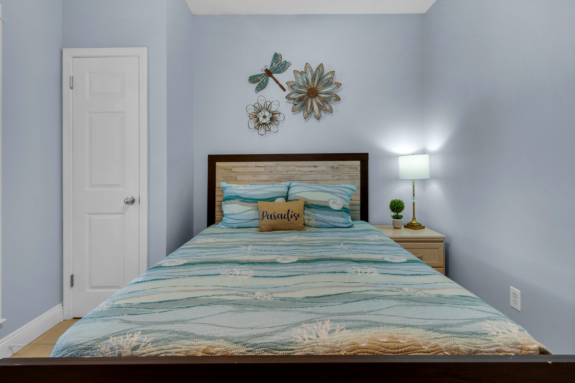 NANTUCKET COTTAGES - Residential