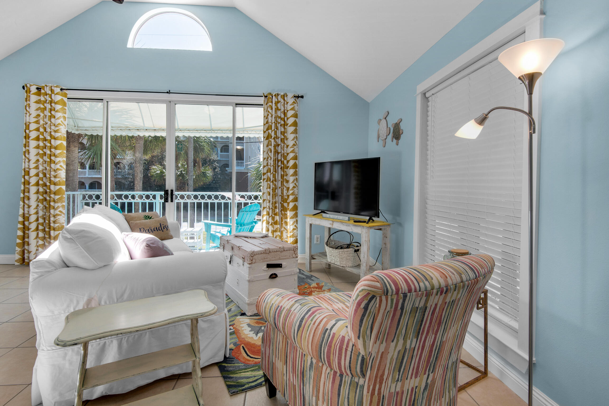 NANTUCKET COTTAGES - Residential