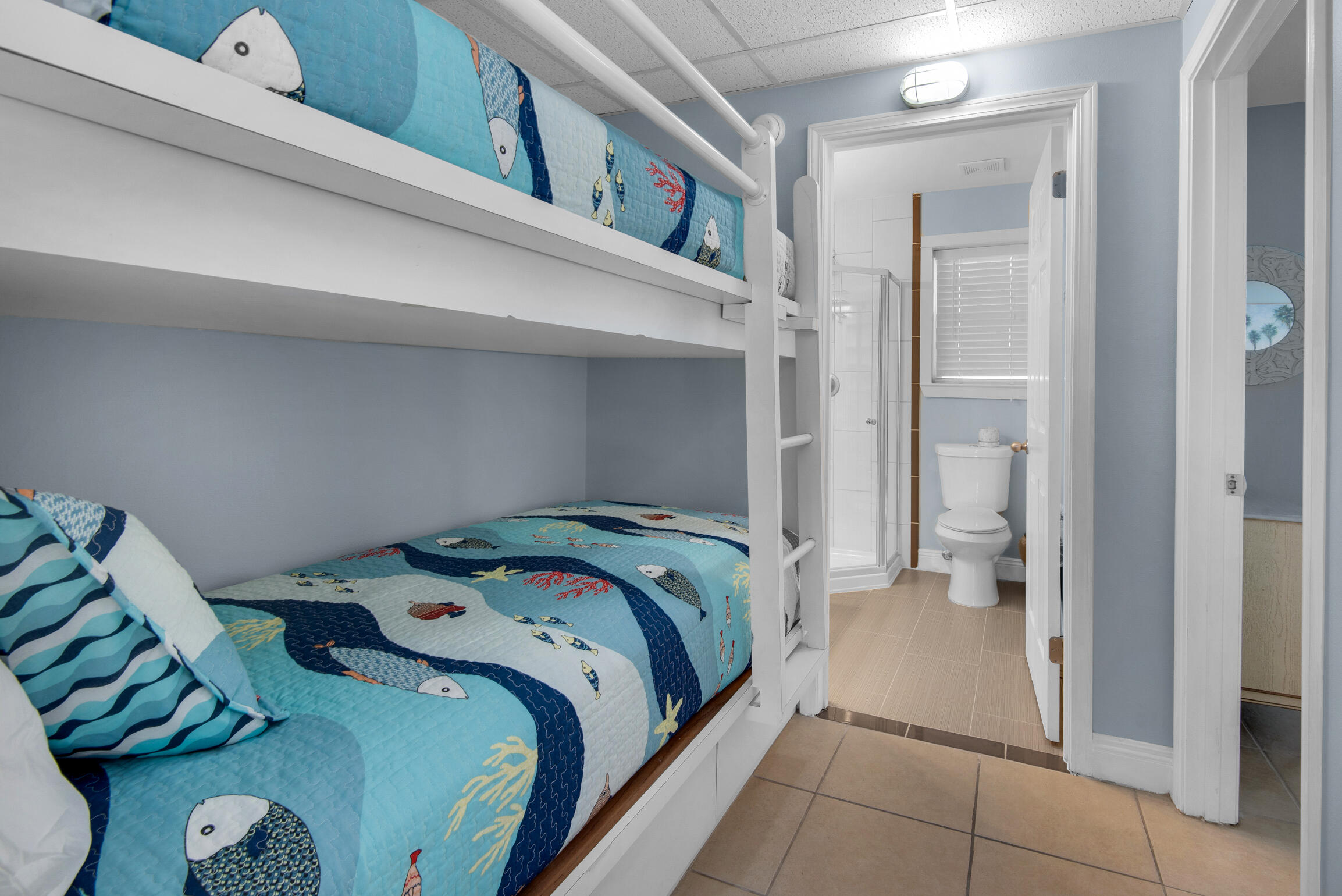 NANTUCKET COTTAGES - Residential