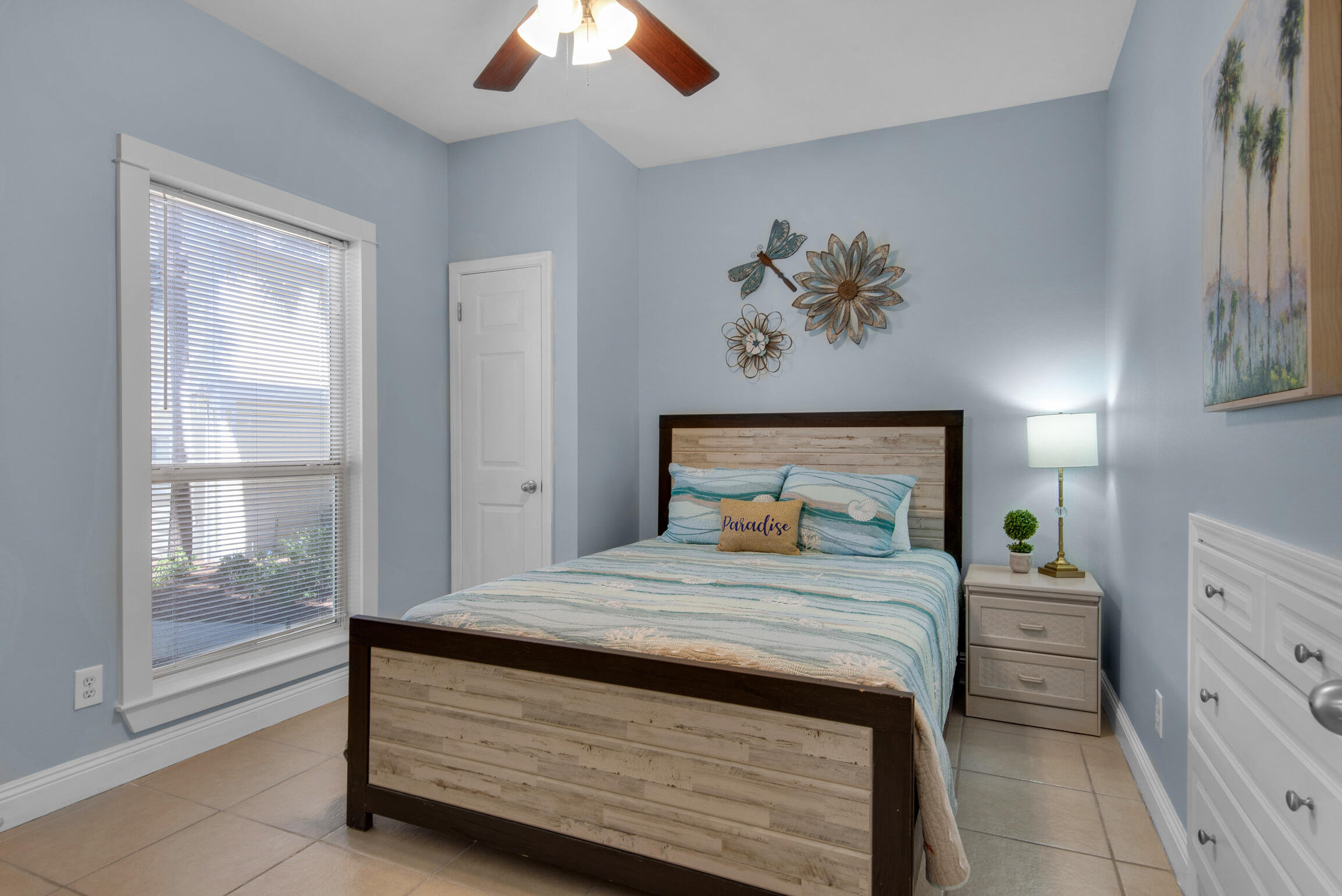 NANTUCKET COTTAGES - Residential