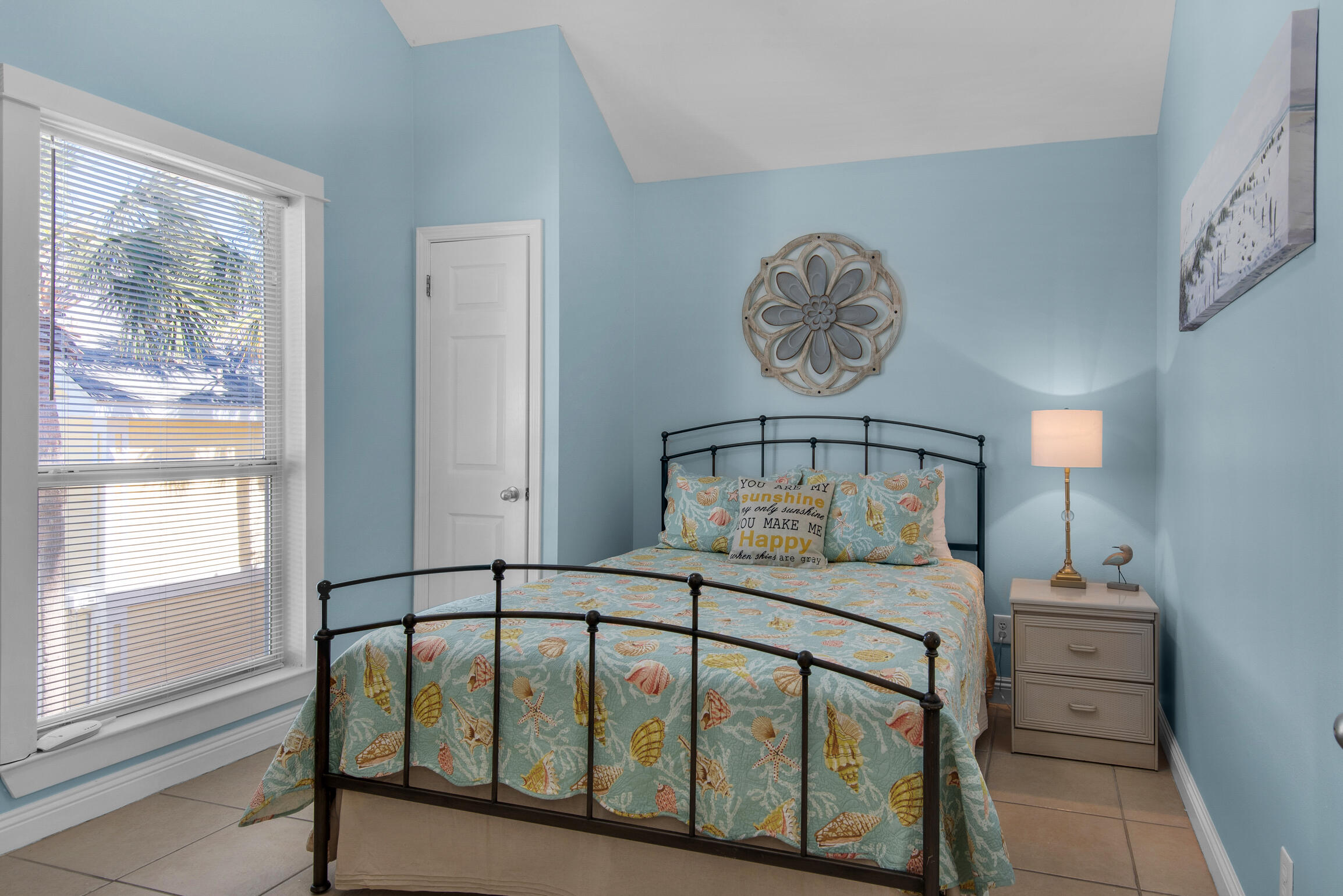 NANTUCKET COTTAGES - Residential