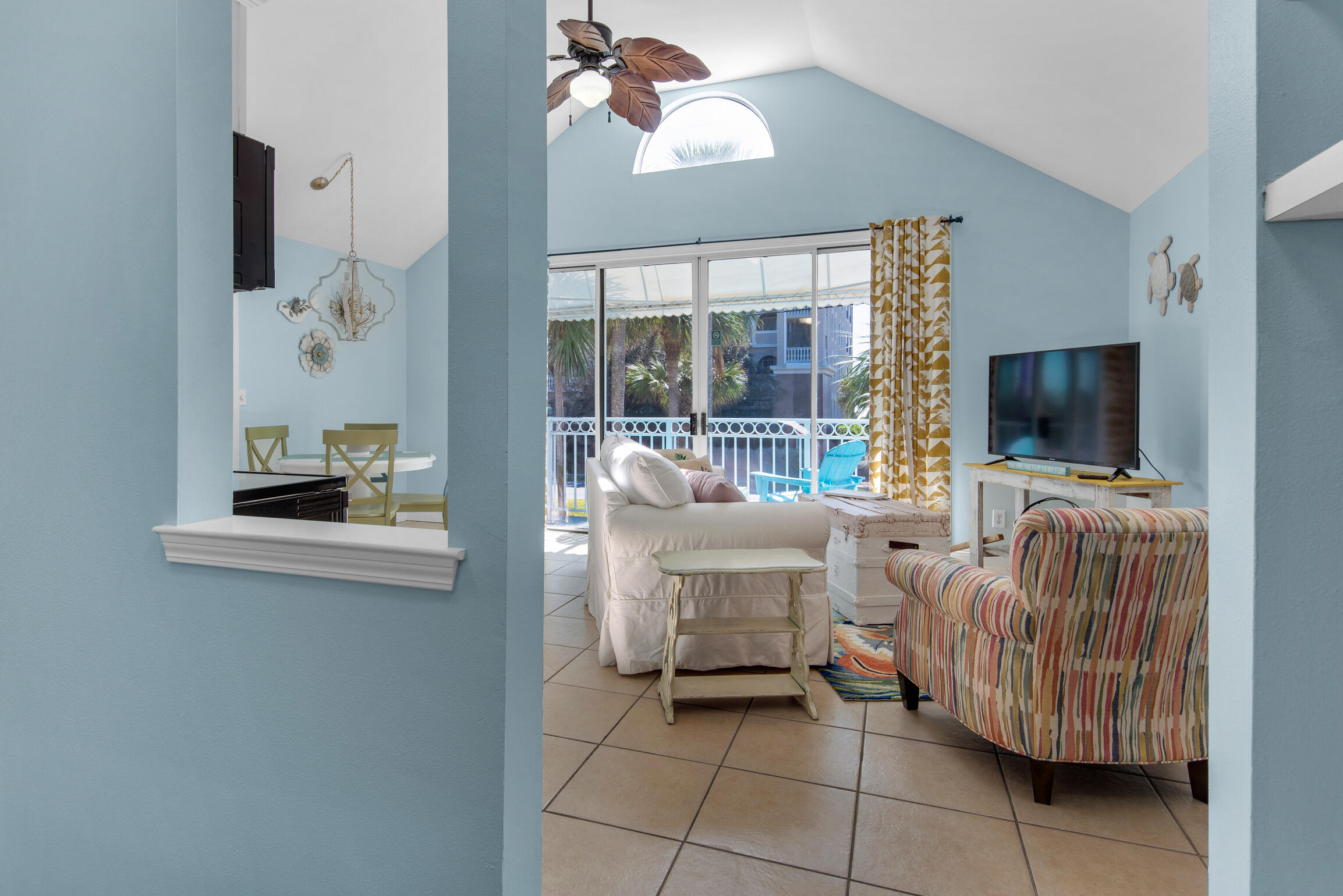 NANTUCKET COTTAGES - Residential