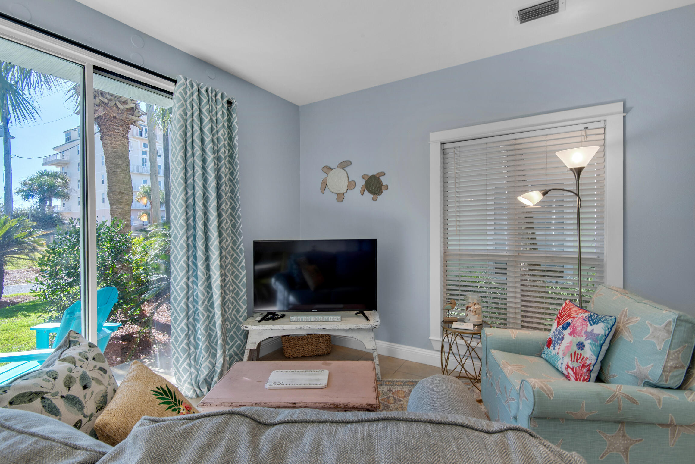 NANTUCKET COTTAGES - Residential