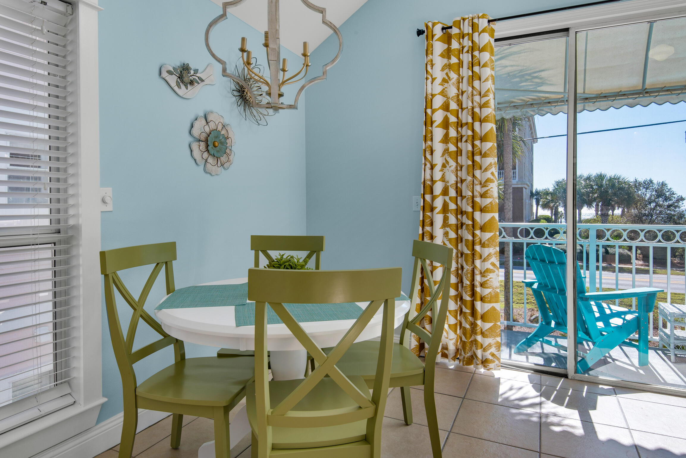 NANTUCKET COTTAGES - Residential