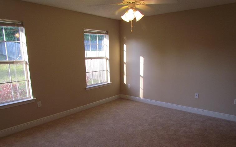 ASHTON WOODS - Residential