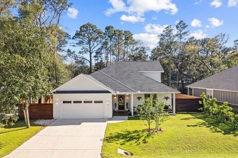 Photo of 175 Ricker Avenue, Santa Rosa Beach, FL 32459 (MLS # 984441) Photo of 175 Ricker Avenue, Santa Rosa Beach, FL 32459 (MLS # 984441)