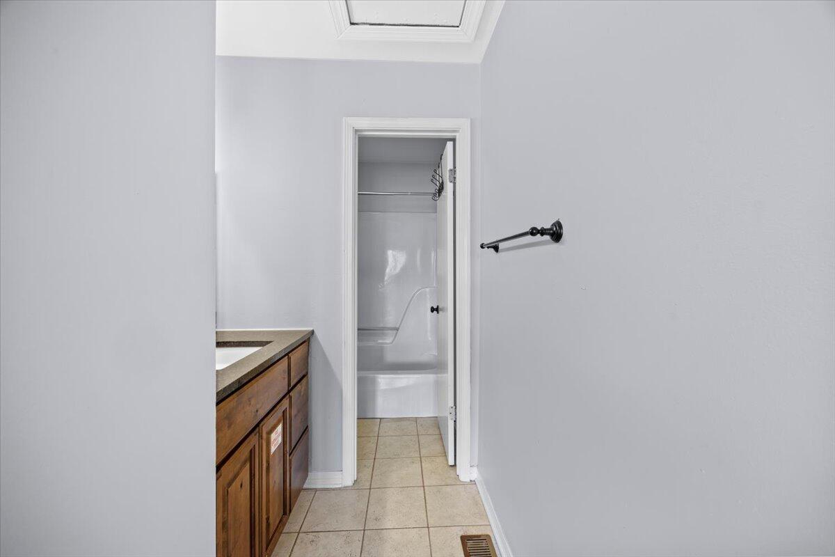 MISTY COVE T/H PH 1 - Residential