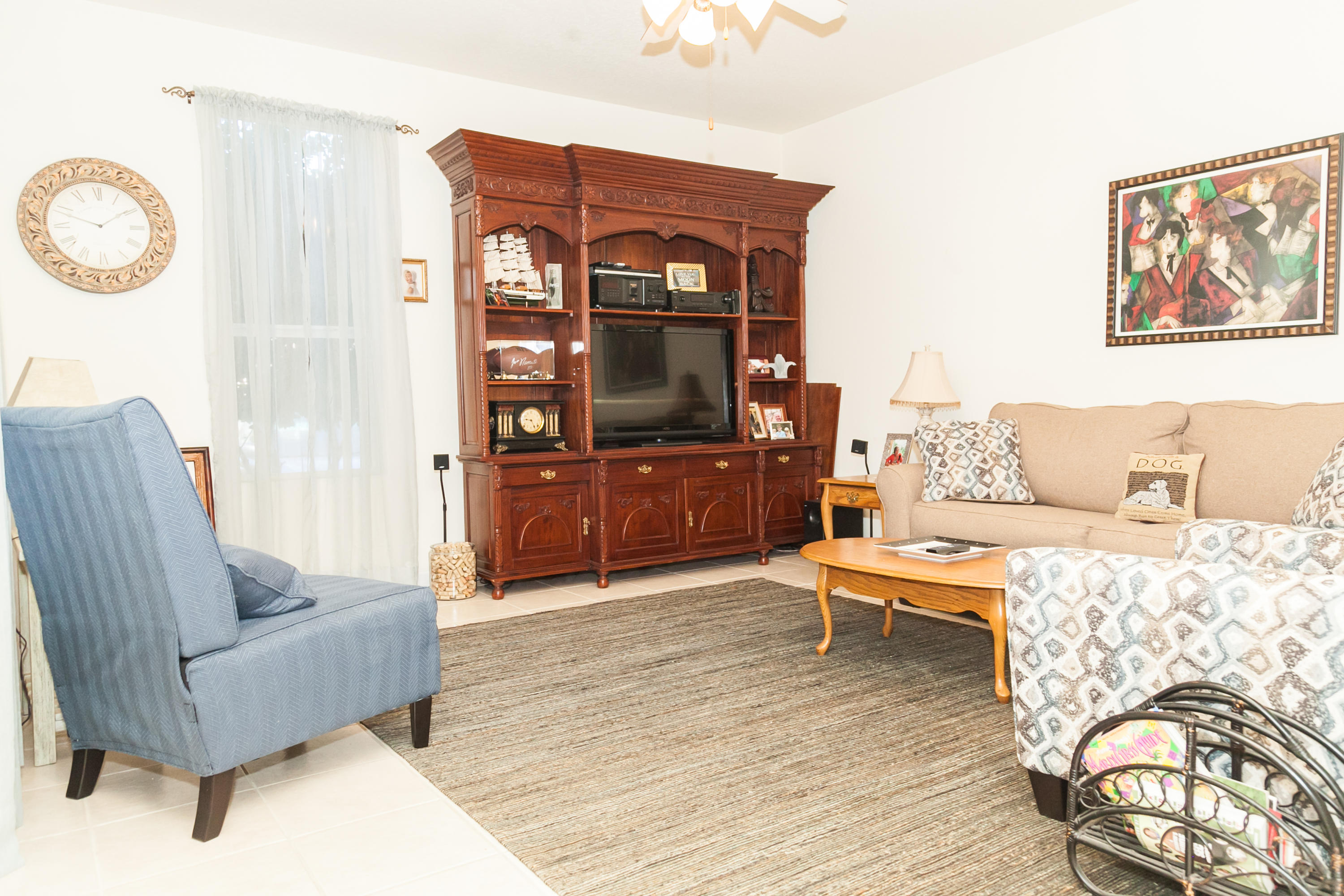 BEACH POINTE - Residential