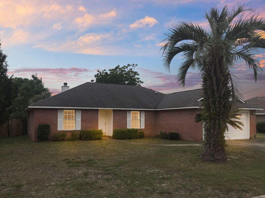 GREAT LOCATION IN AN EXCELLENT NEIGHBORHOOD and NEWLY RENOVATED. Located 7.5 miles from Hurlburt Field AF Base and minutes away from beaches, shopping, eateries and schools. Features include a spacious living room with wood fireplace and high plant ledges, formal dining room, gourmet kitchen with NEW stainless steel appliances, island, NEW tile flooring, NEW granite in kitchen and both bathrooms, split floor plan, master bath with double sinks and garden tub, NEW carpet throughout, 2 car garage and a large fenced back yard with storage shed.