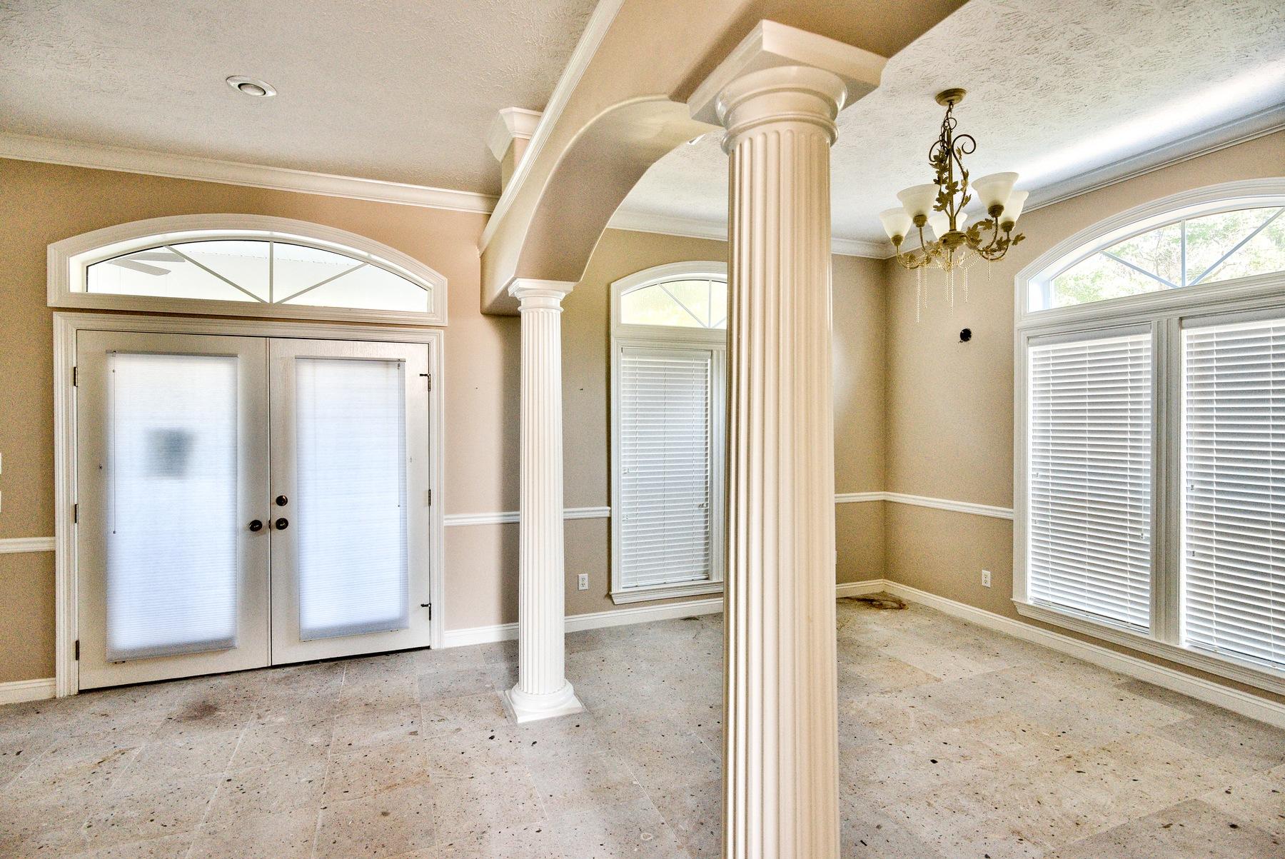 CALYPSO POINTE - Residential