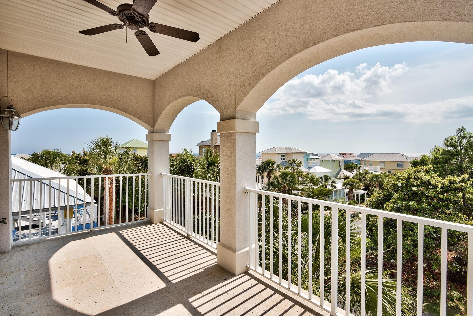 CALYPSO POINTE - Residential