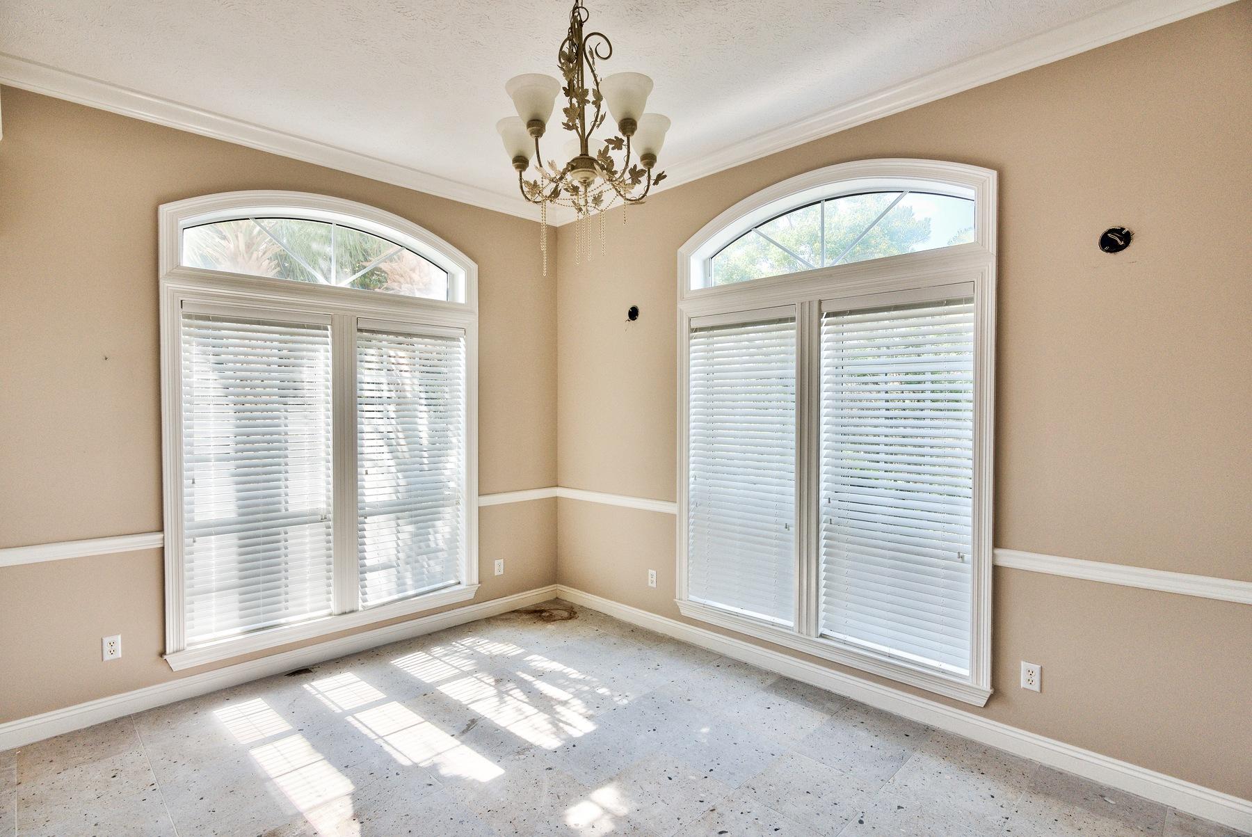 CALYPSO POINTE - Residential