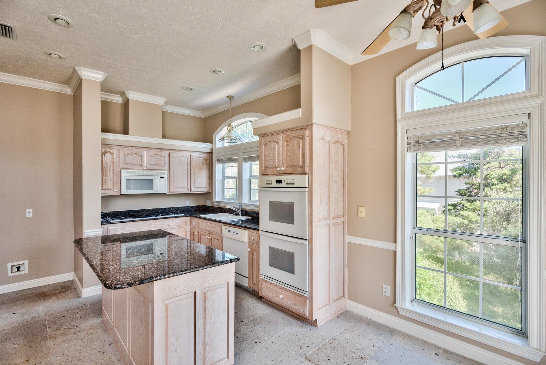 CALYPSO POINTE - Residential