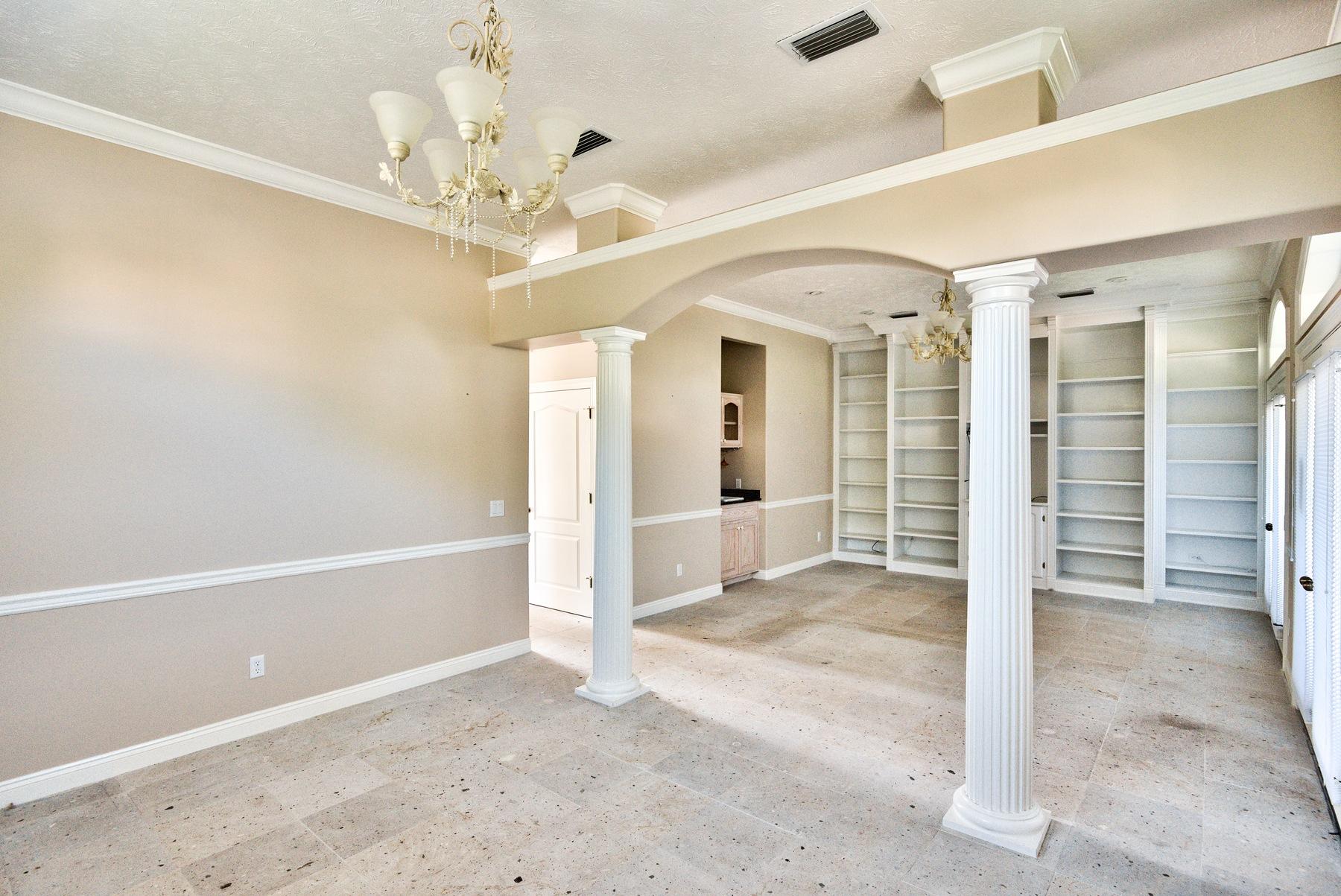 CALYPSO POINTE - Residential