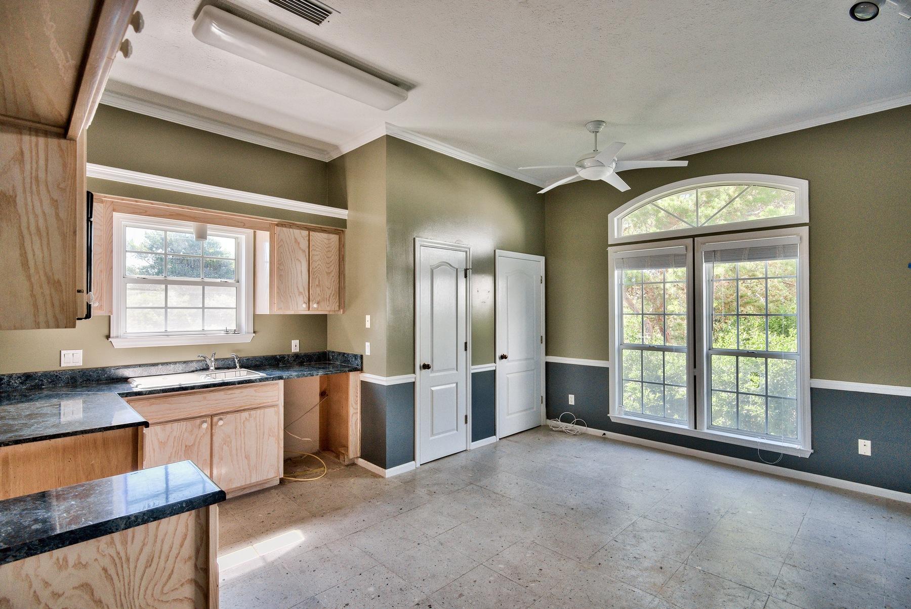 CALYPSO POINTE - Residential