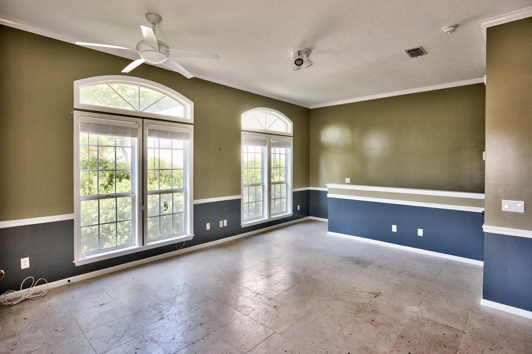 CALYPSO POINTE - Residential