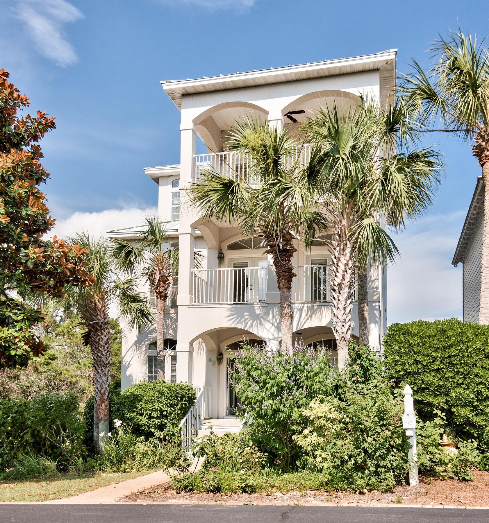 CALYPSO POINTE - Residential