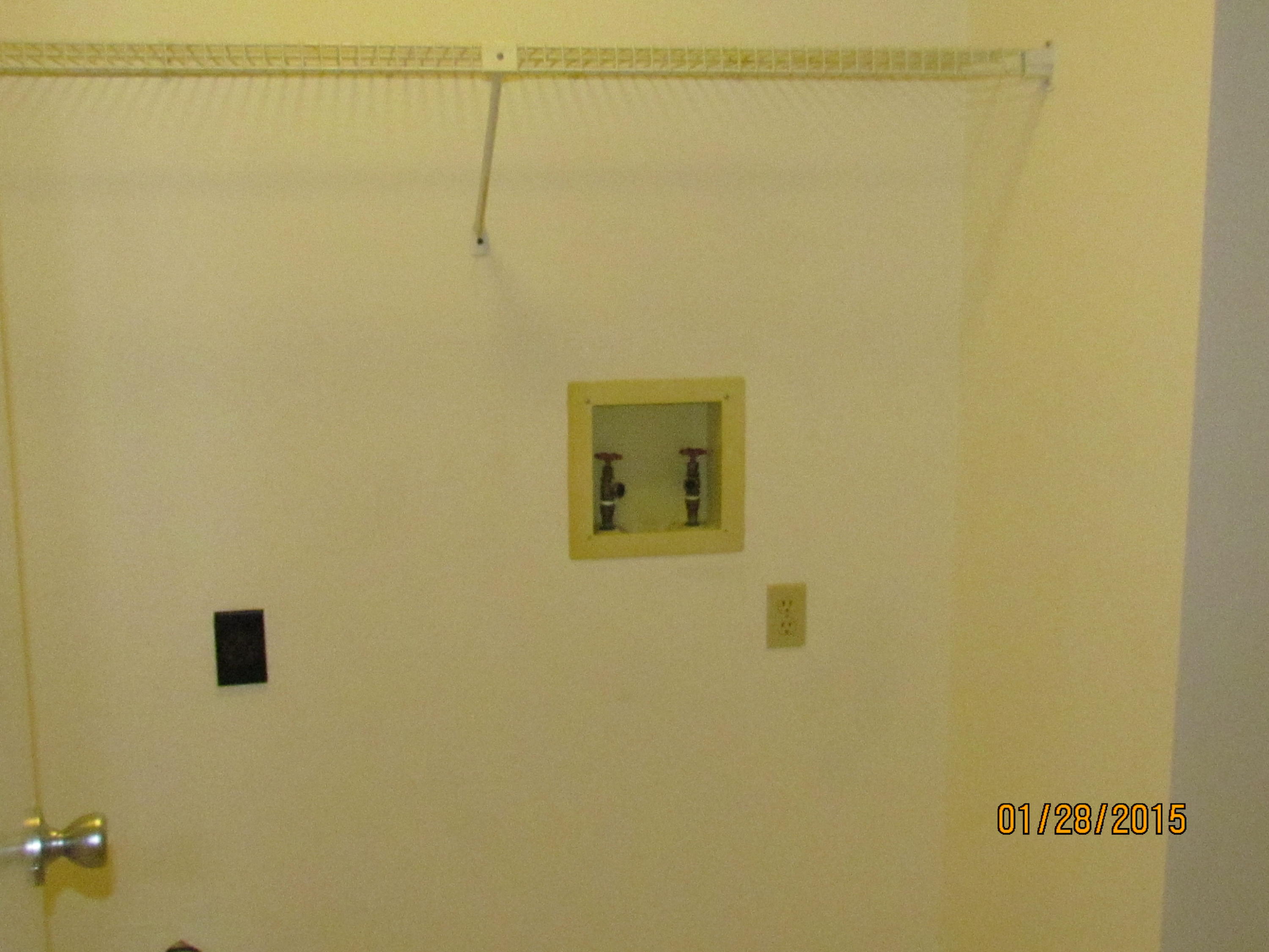 BAY VILLAS CONDOS - Residential Lease