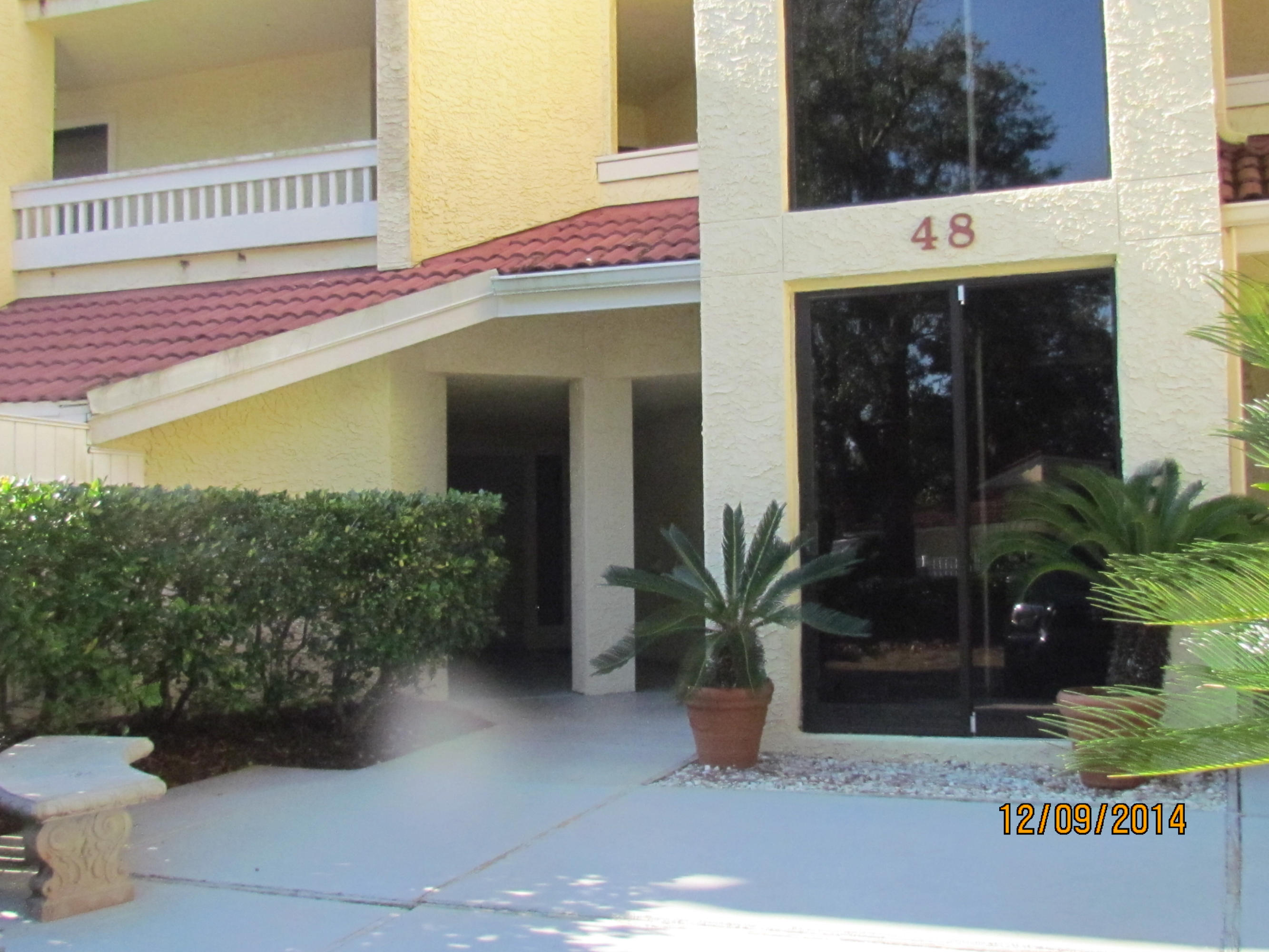 BAY VILLAS CONDOS - Residential Lease