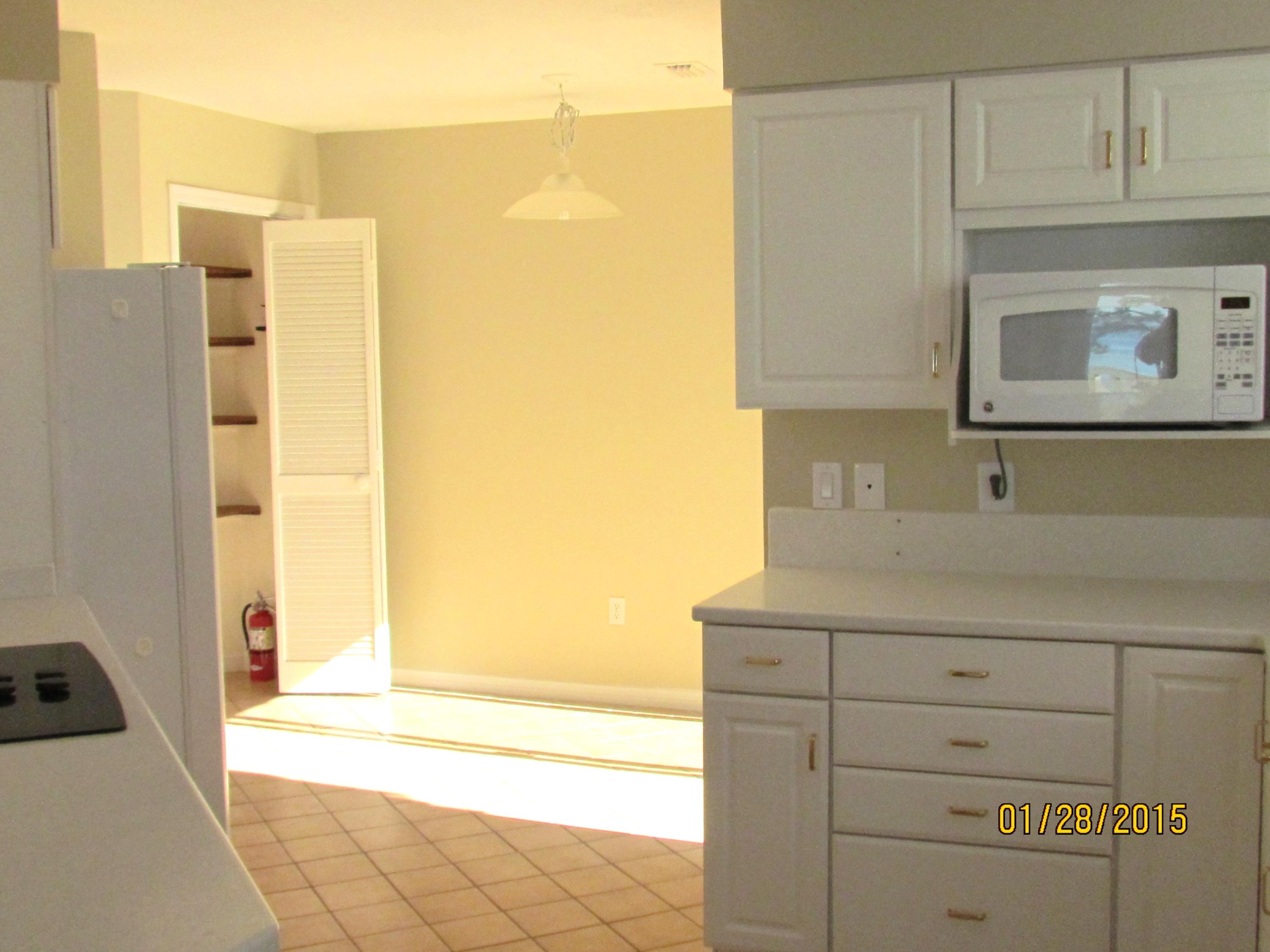 BAY VILLAS CONDOS - Residential Lease