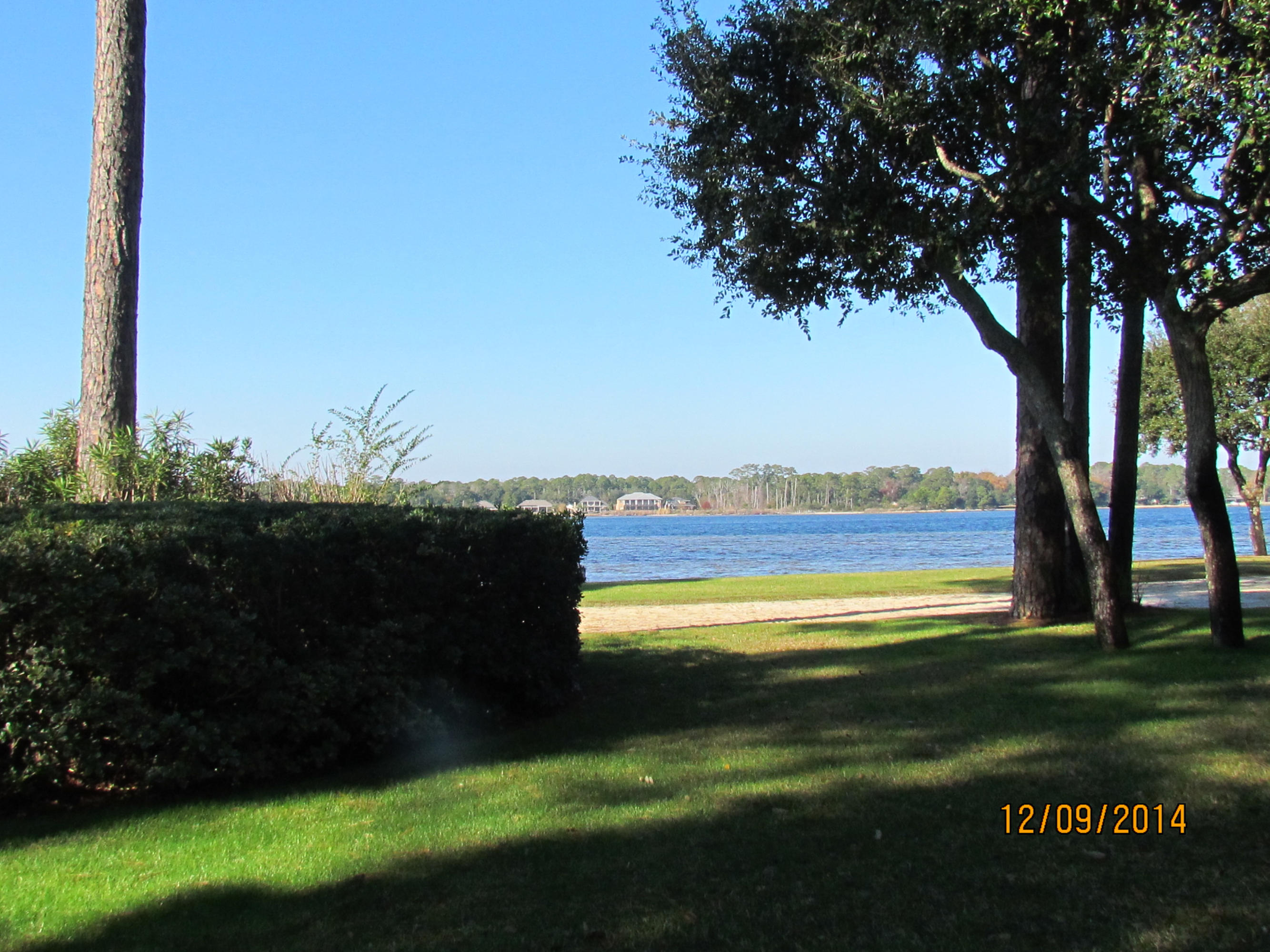 BAY VILLAS CONDOS - Residential Lease