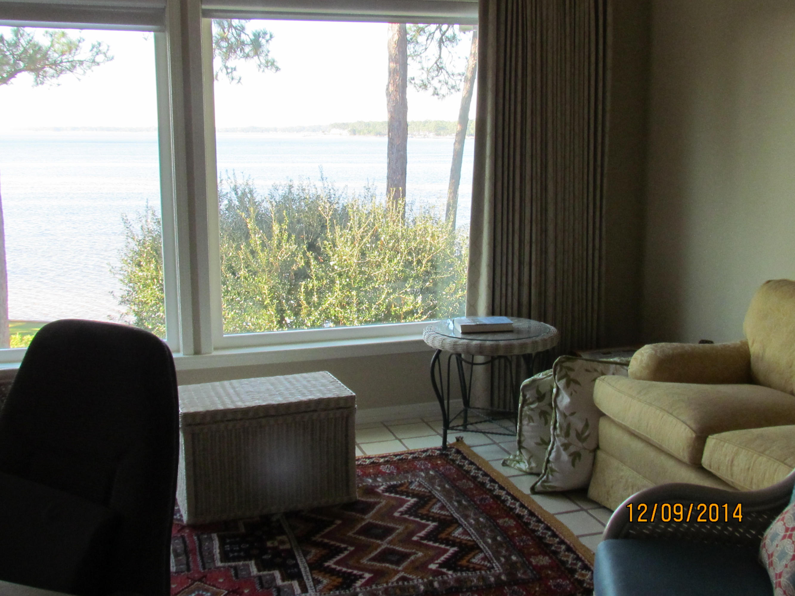 BAY VILLAS CONDOS - Residential Lease