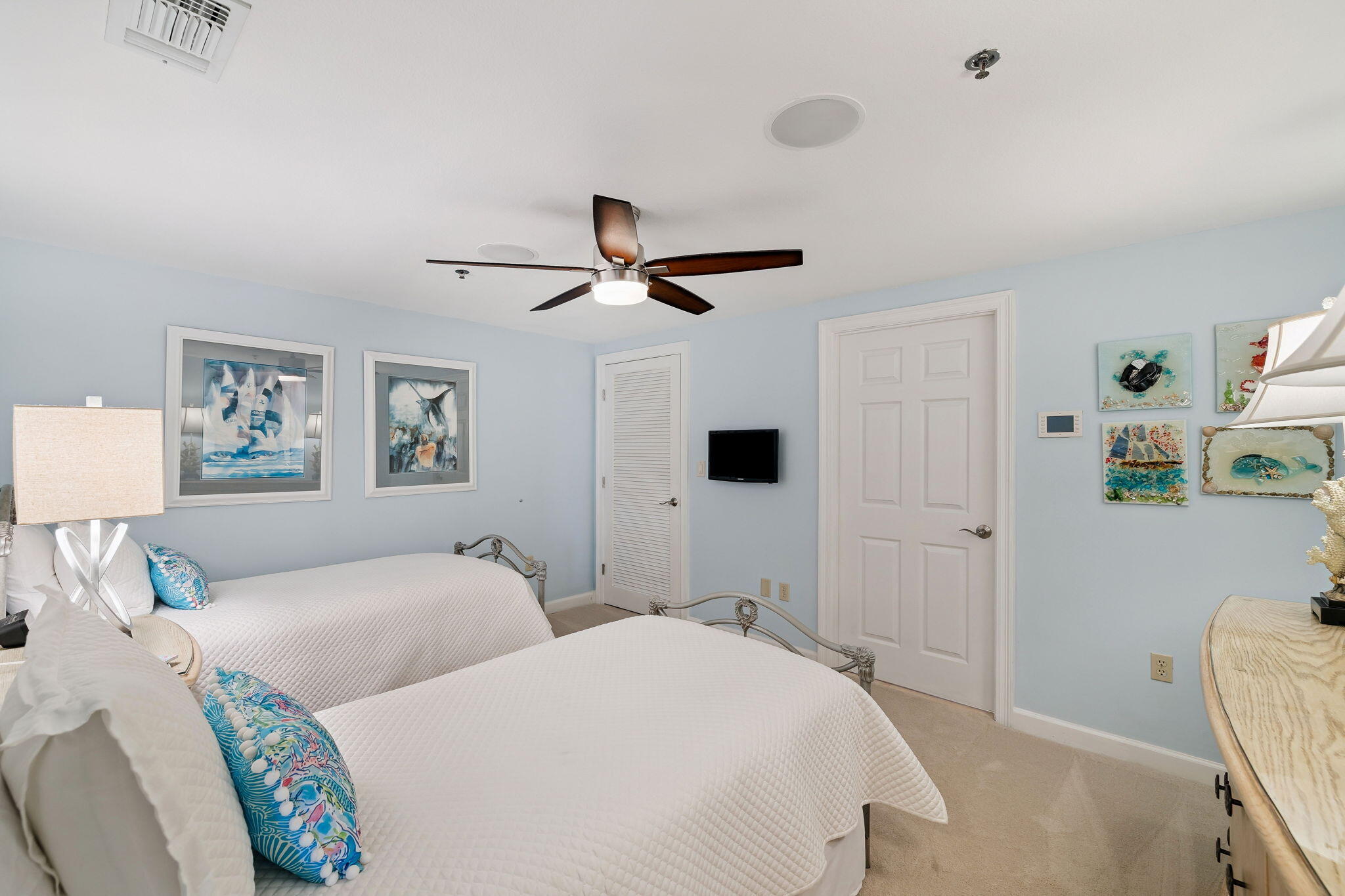 STERLING SHORES - Residential