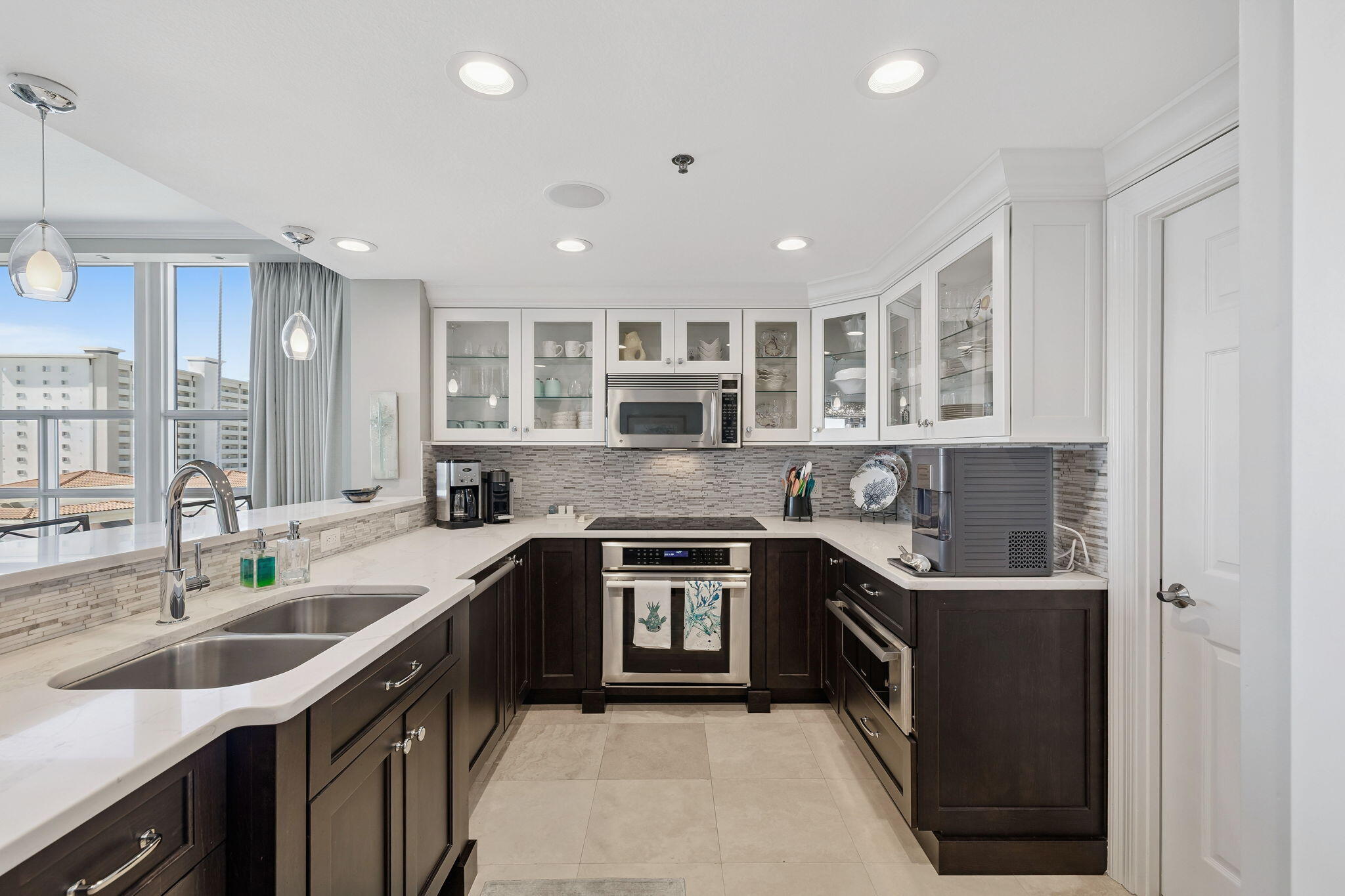 STERLING SHORES - Residential